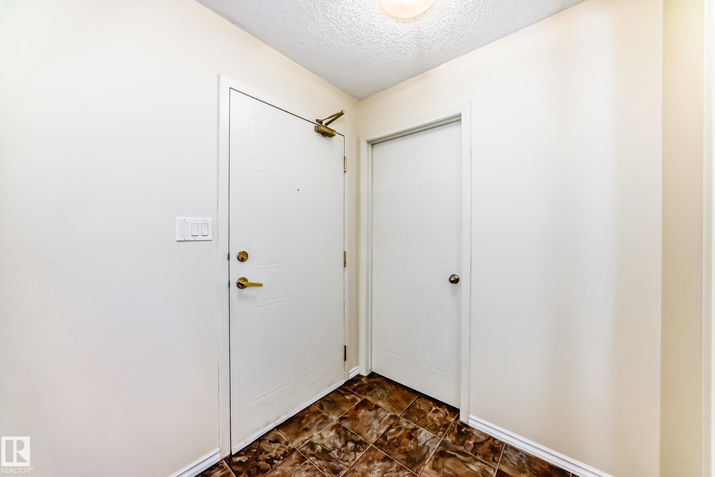 Third View of 117 15503 106 Street, Beaumaris, Edmonton, Alberta, T5X 5W7