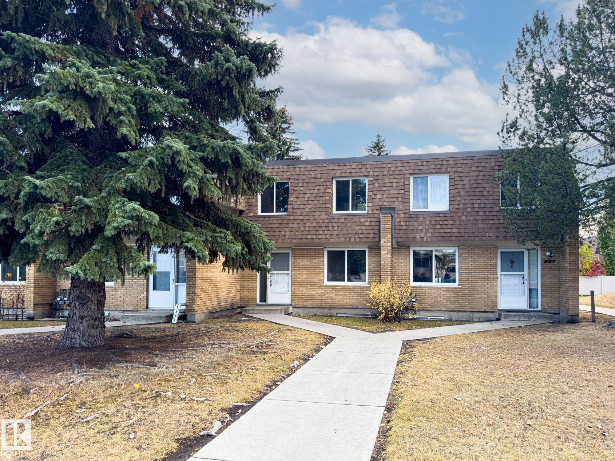 137 LONDONDERRY SQUARE, E4463561, Alberta,