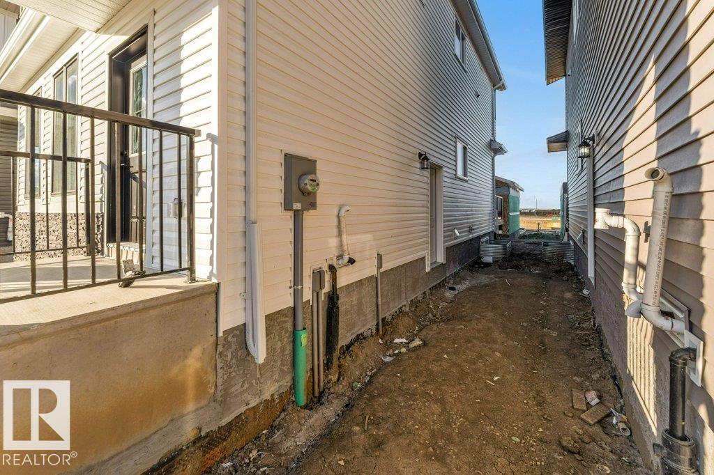 Fourth View of 22 Westwyck Link, Fenwyck, Spruce Grove, Alberta, T7X 4G1