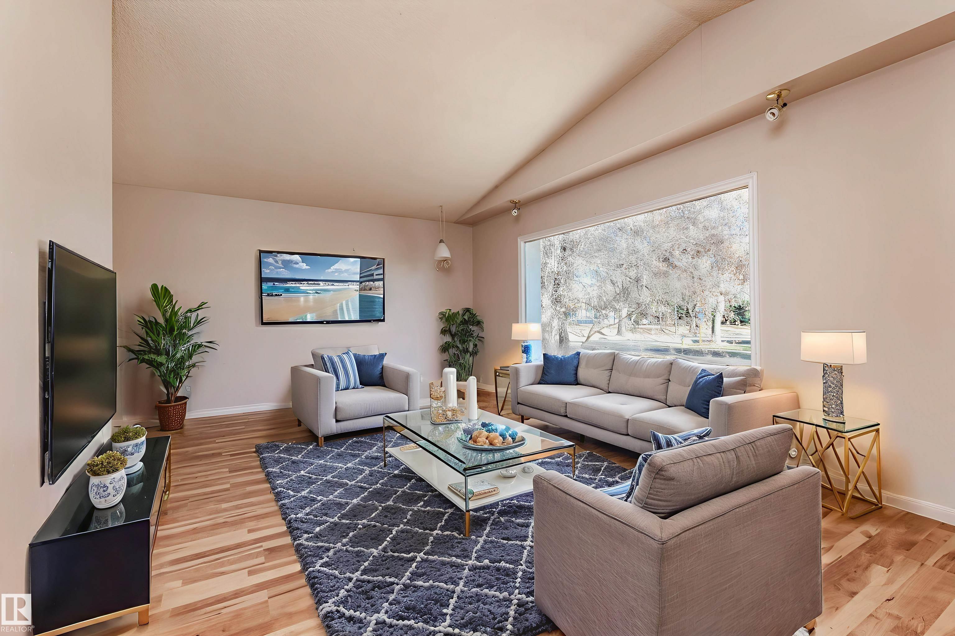 Second View of 11938 43 Street, Beacon Heights, Edmonton, Alberta, T5W 2P6