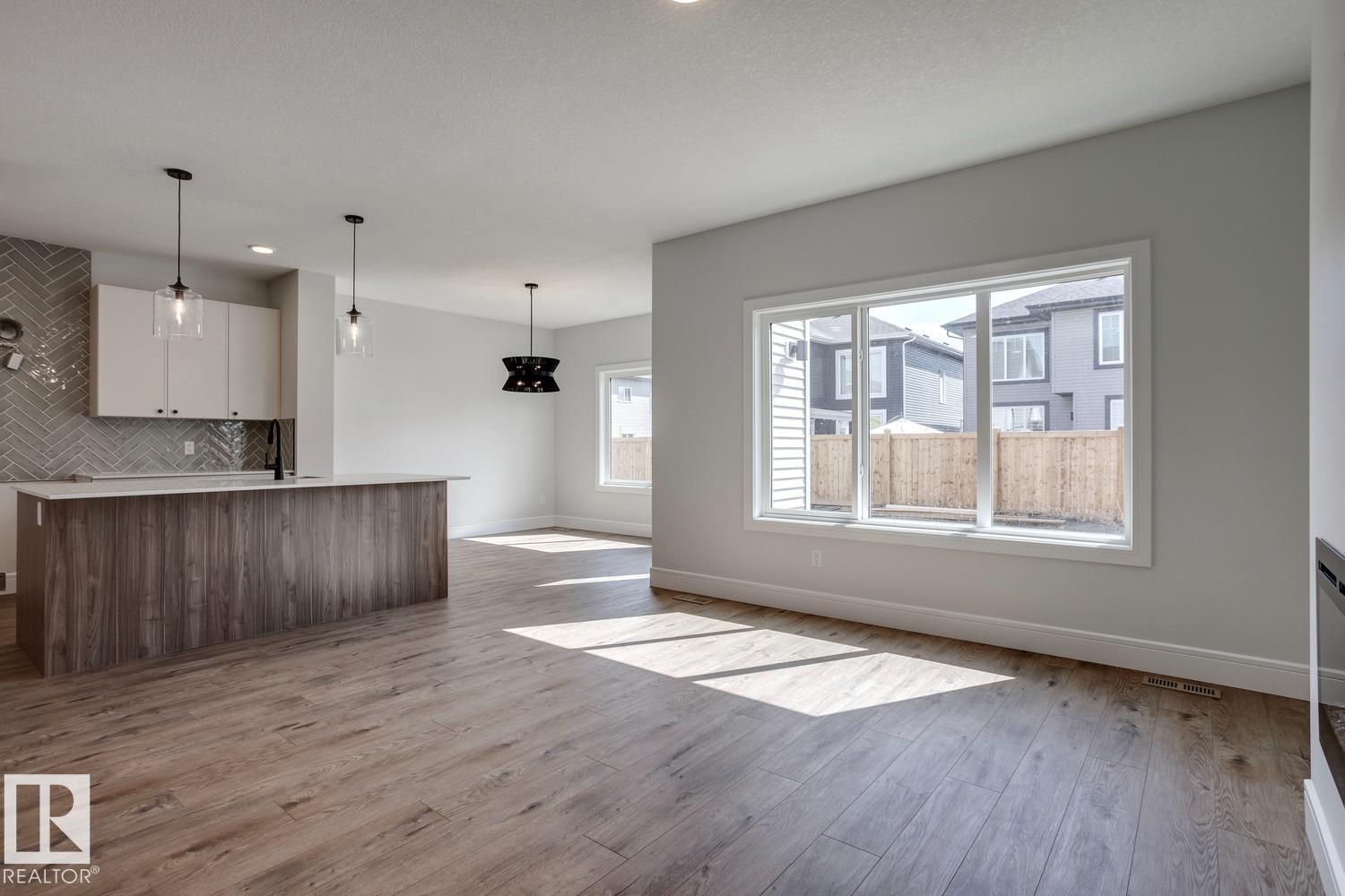 1952 WESTERRA Lane, E4463614, Alberta,
