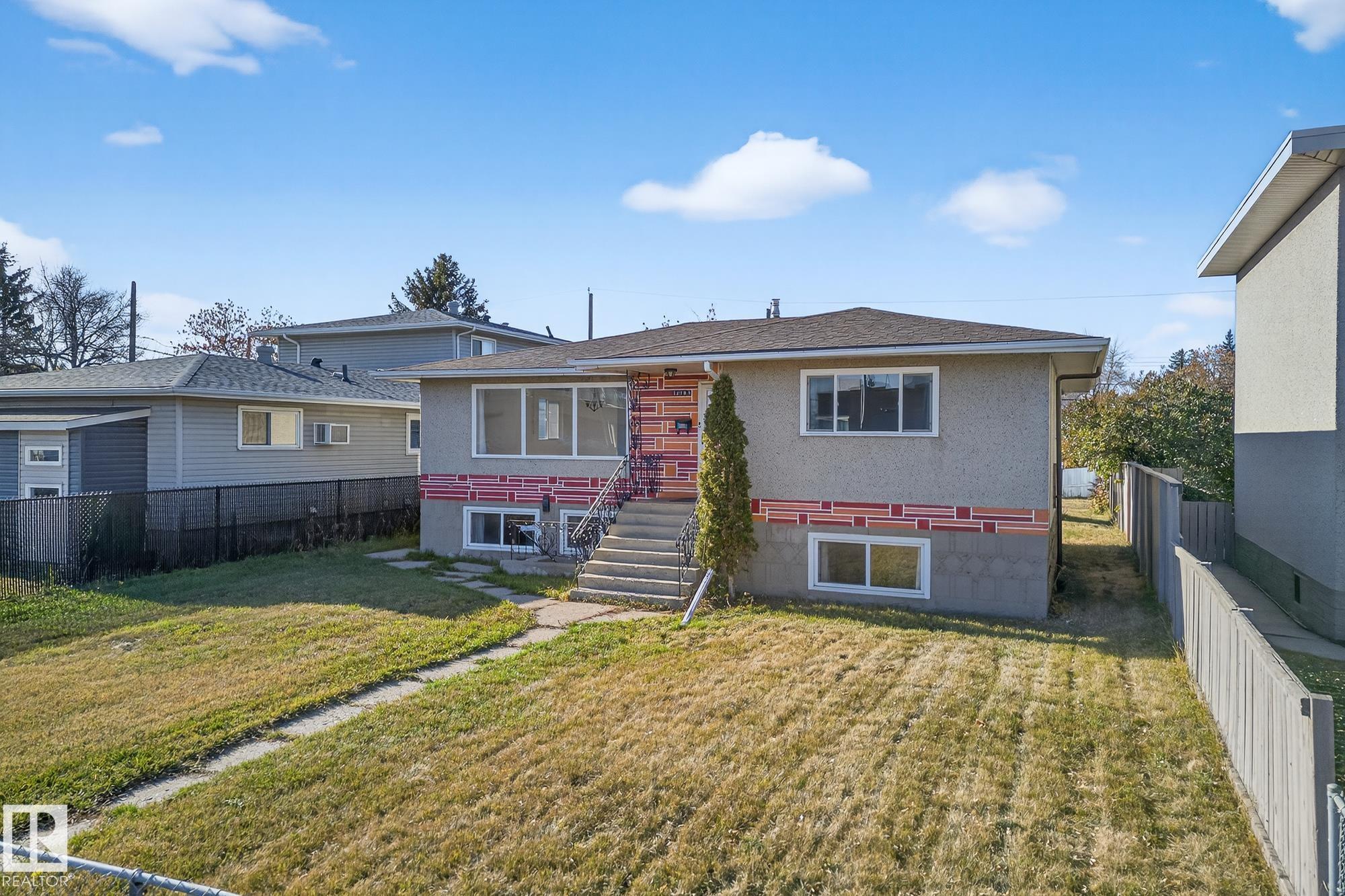 Main View of 12908 101 Street, Lauderdale, Edmonton, Alberta, T5E 4E7