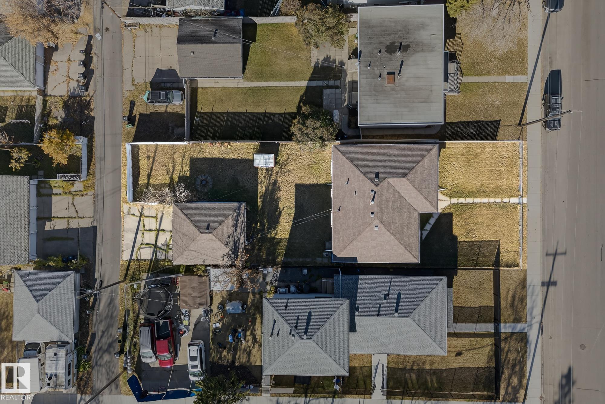 Second View of 12908 101 Street, Lauderdale, Edmonton, Alberta, T5E 4E7
