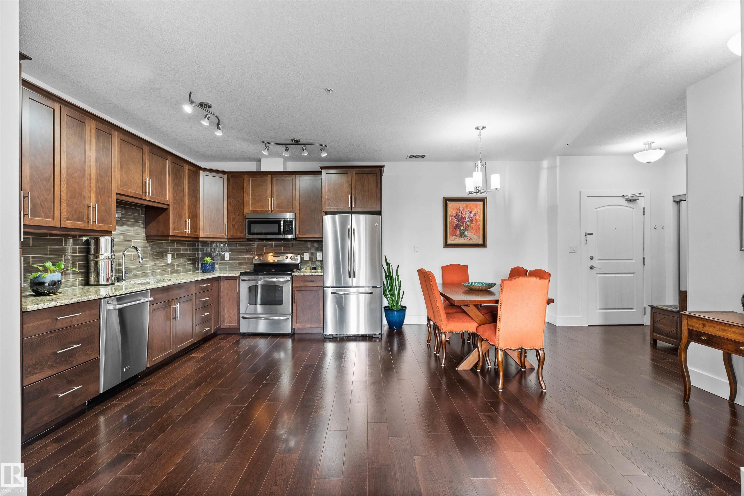 356 6079 MAYNARD Way, E4463650, Alberta,