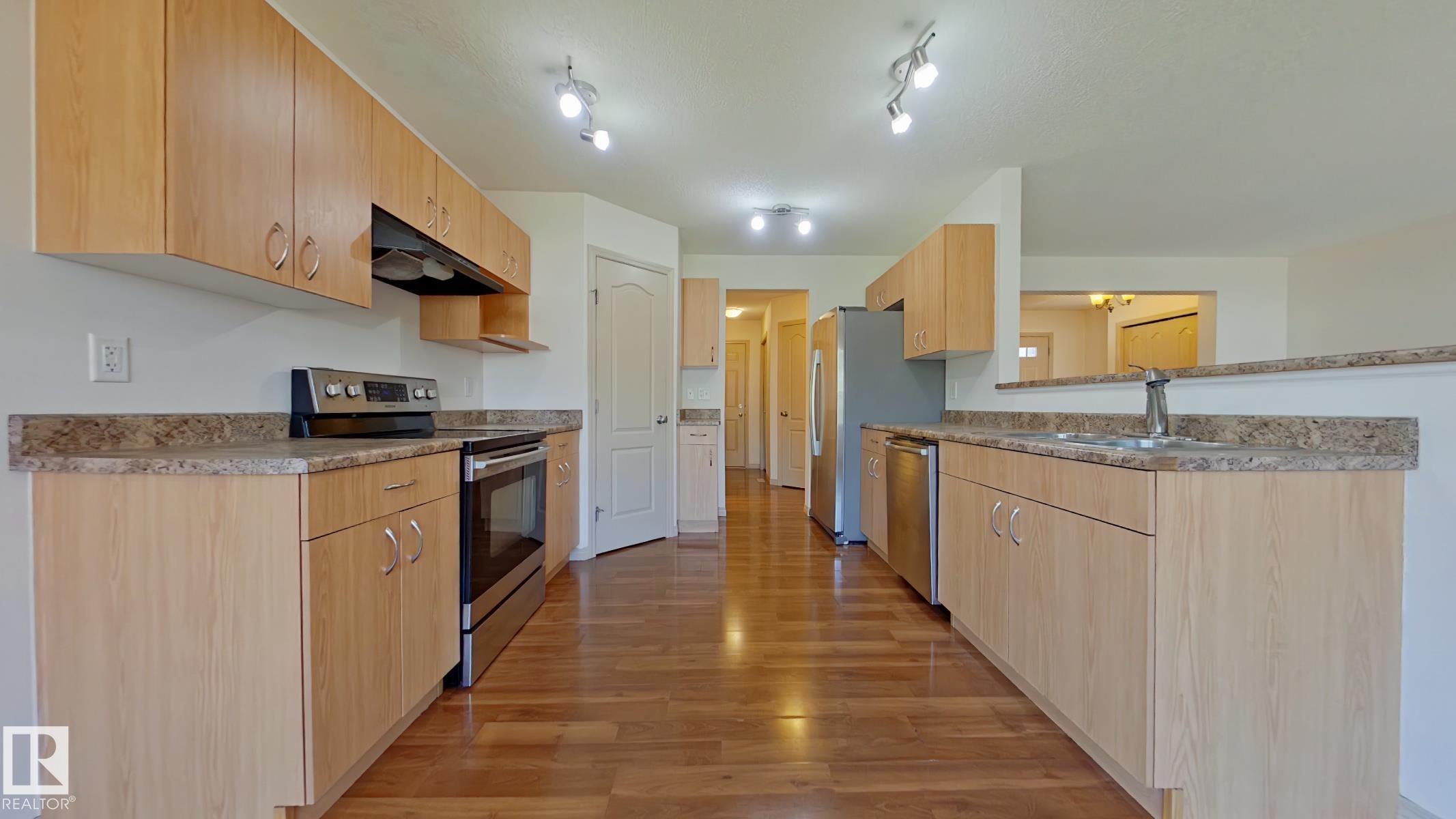 11712 13 Avenue, E4463666, Alberta,