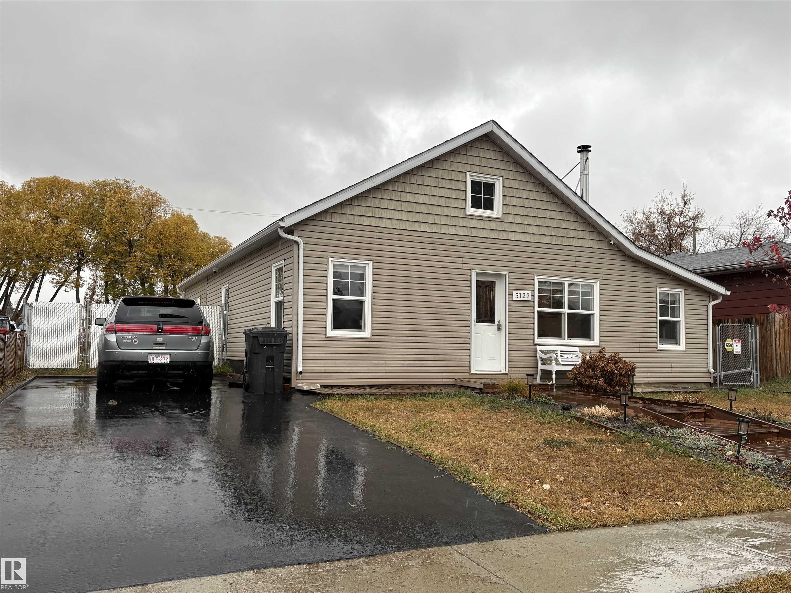 5122 52 Avenue, E4463696, Alberta,