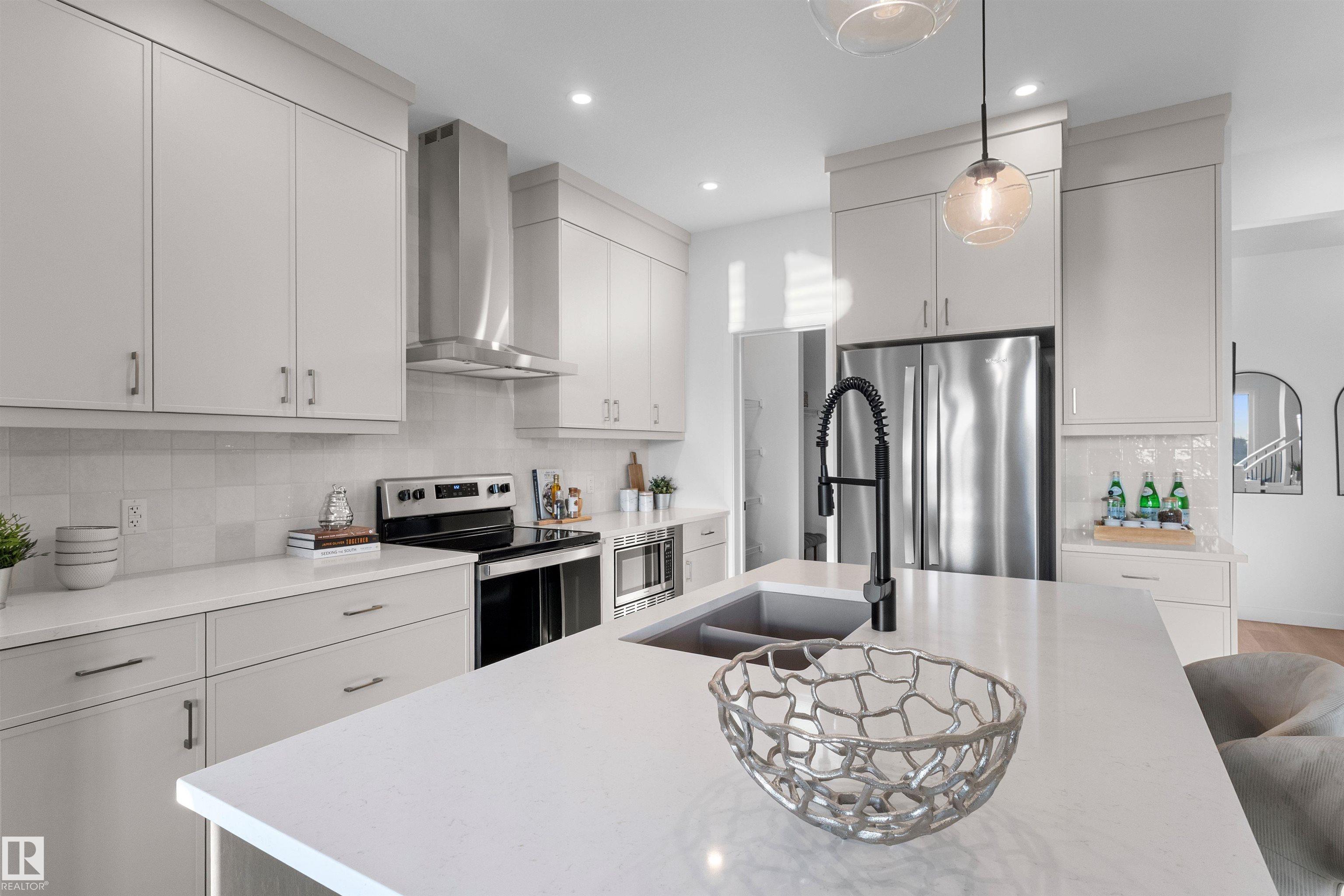 4809 CAWSEY Terrace, E4463709, Alberta,