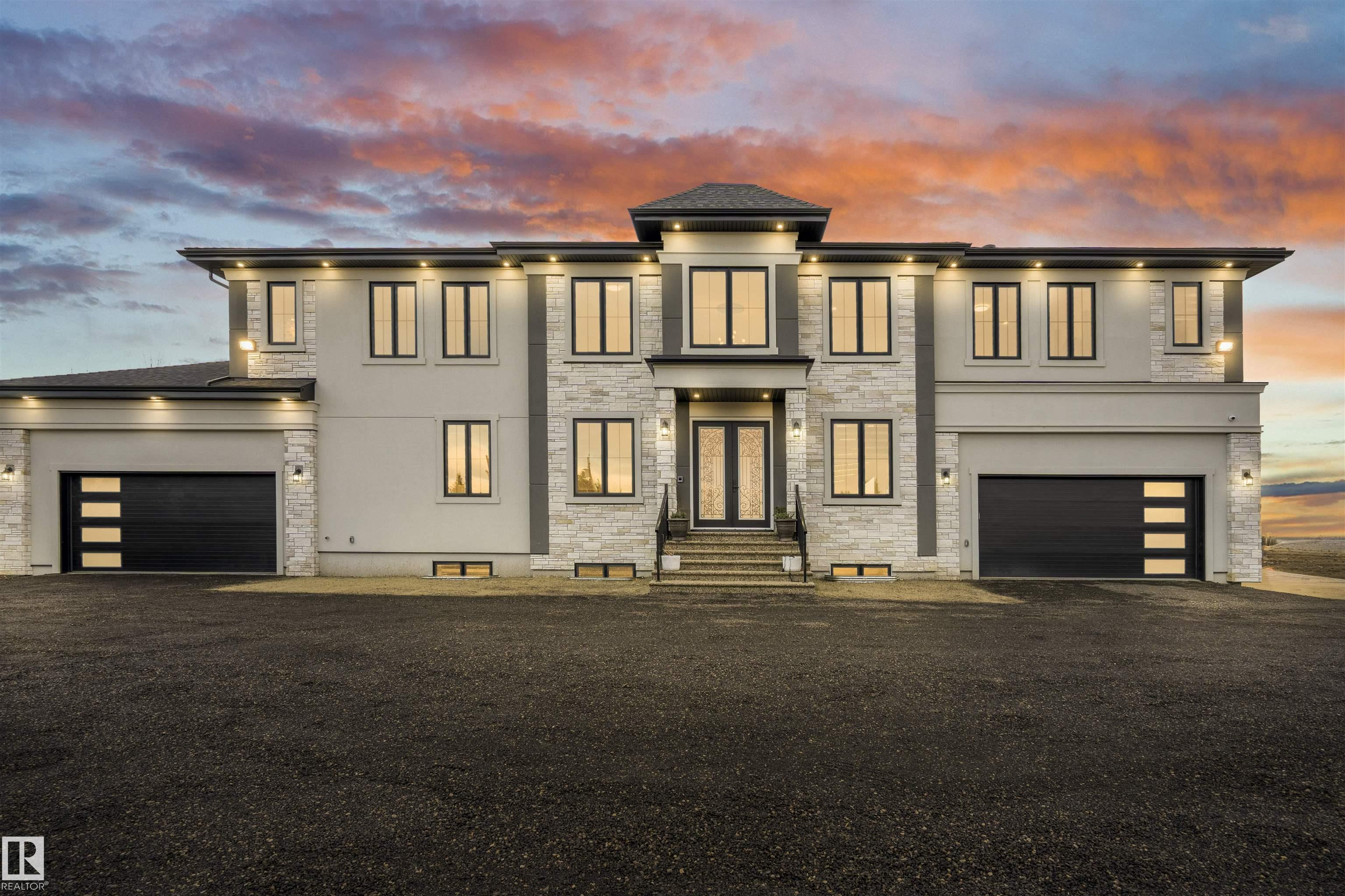 320 50452 RGE RD 245, E4463721, Alberta,