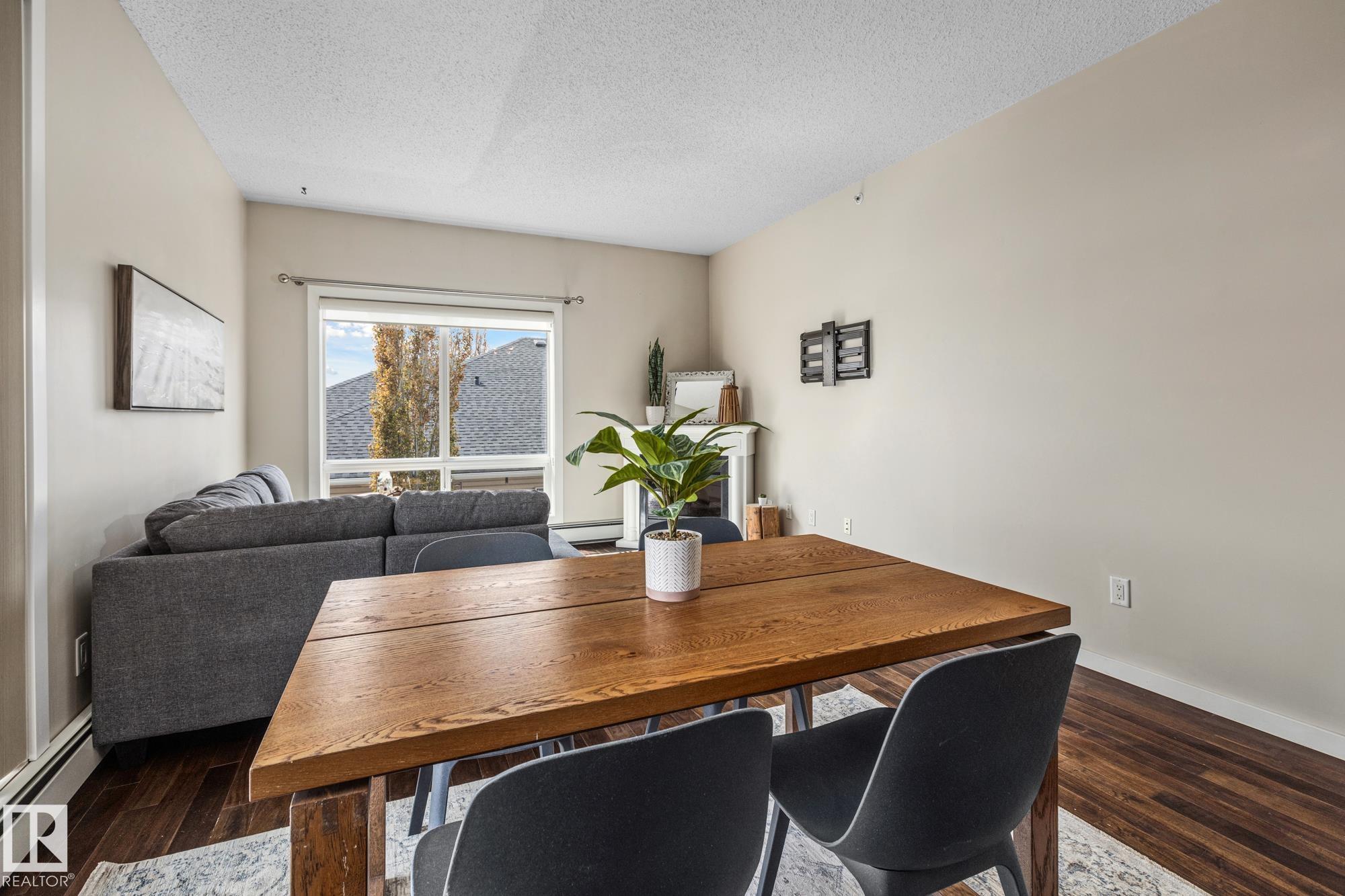 Fifth View of 402 10524 77 Avenue, Queen Alexandra, Edmonton, Alberta, T6E 1N1