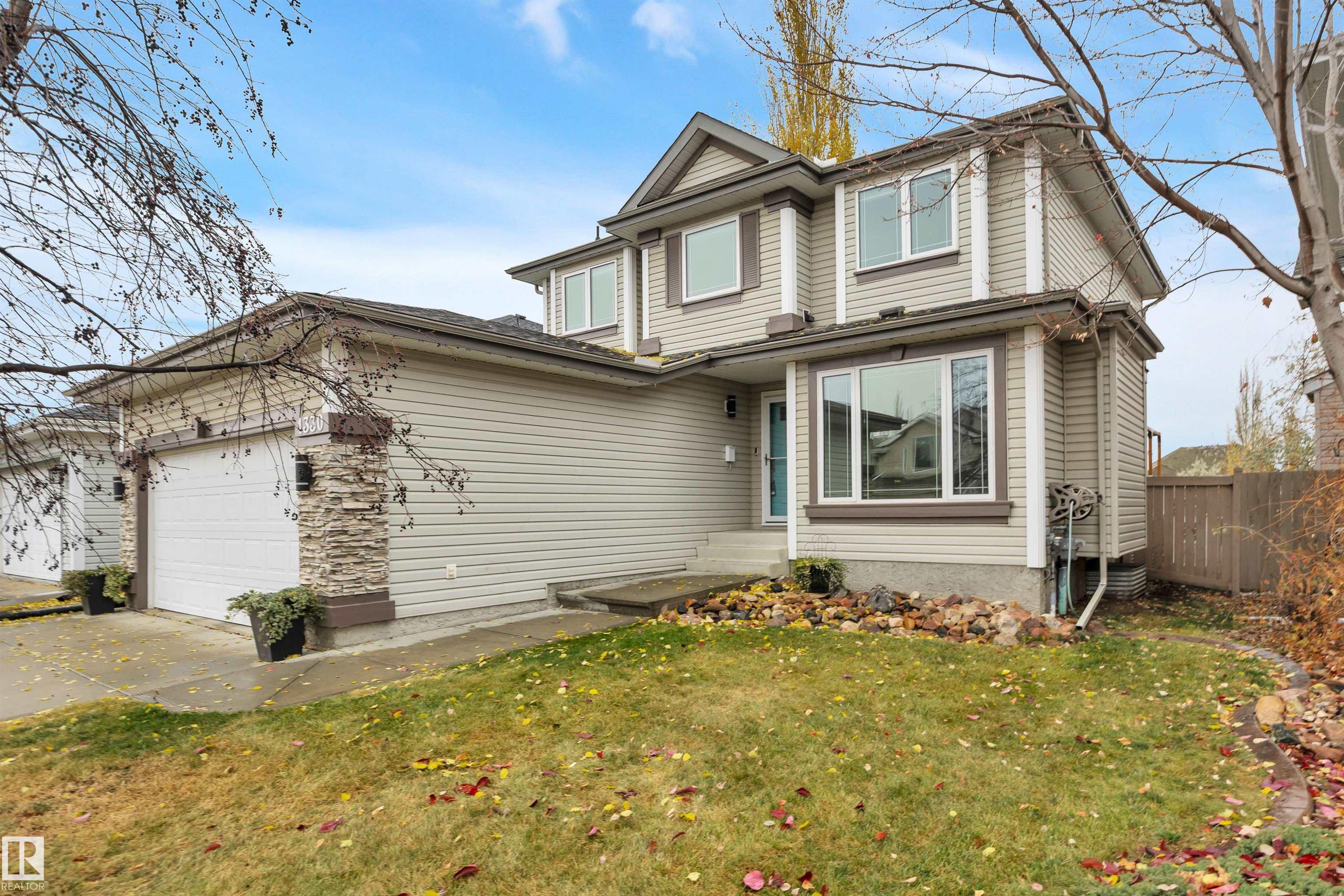 Third View of 1330 118A Street, Twin Brooks, Edmonton, Alberta, T6J 7G2