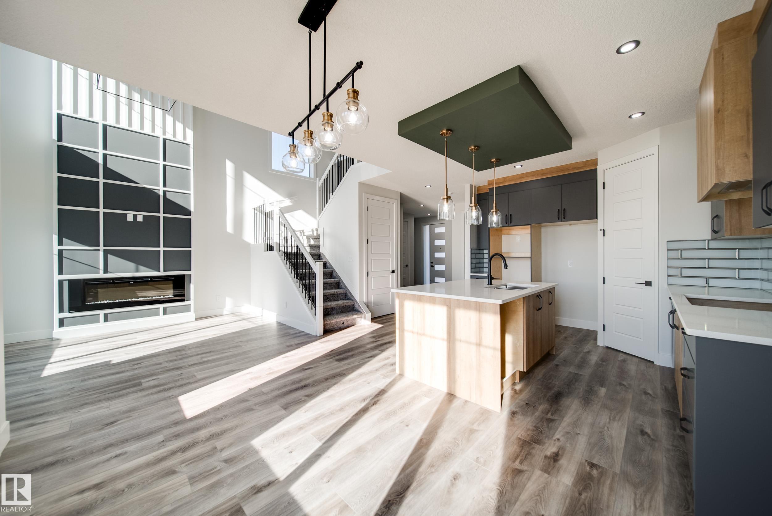 8515 183 Avenue NW, E4463823, Alberta,