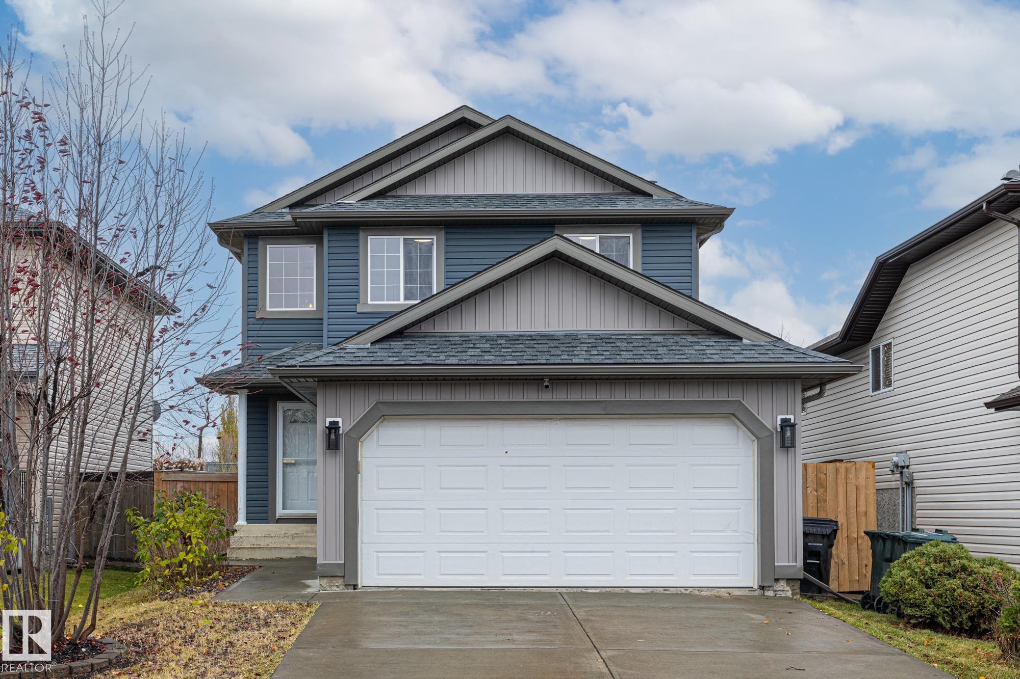 19 Heatherlands Way, E4463998, Alberta,