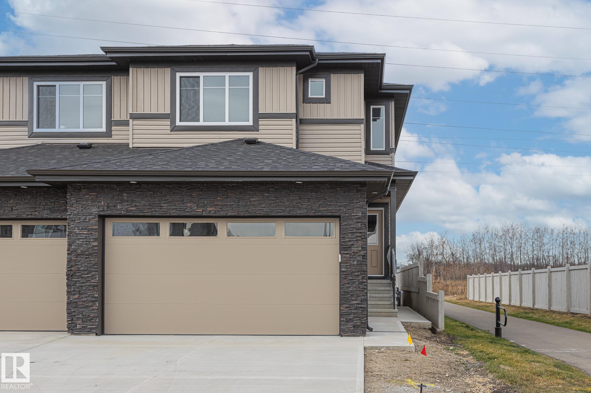 68 WAVERLY Way, E4464019, Alberta,