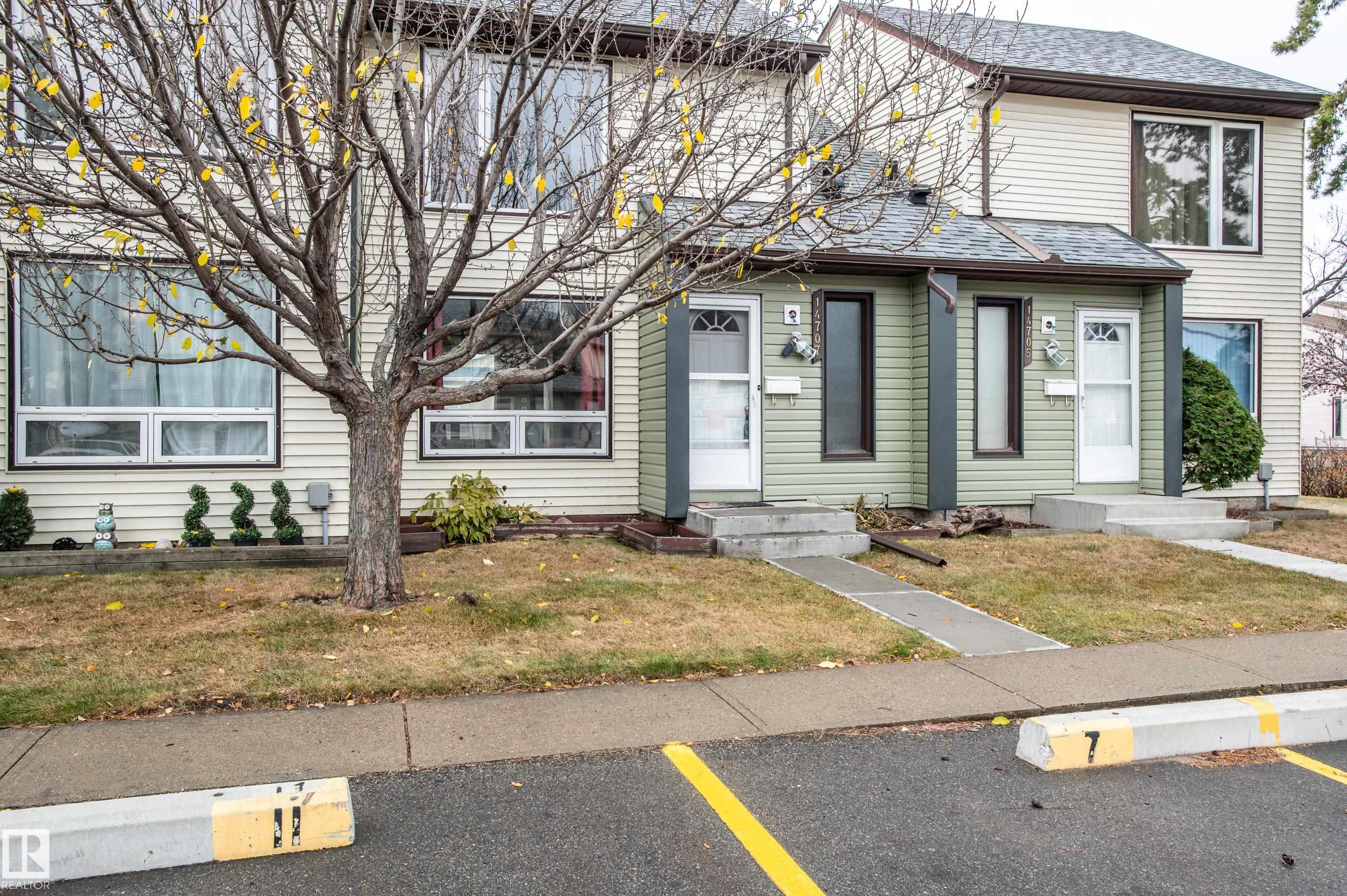 Second View of 14707 25 Street, Fraser, Edmonton, Alberta, T5Y 2E8