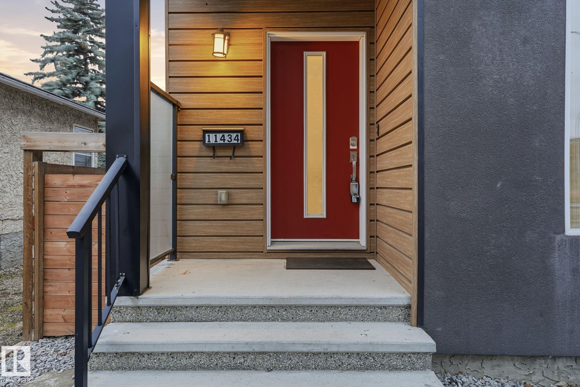 Third View of 11434 71 Avenue, Belgravia, Edmonton, Alberta, T6G 0A7