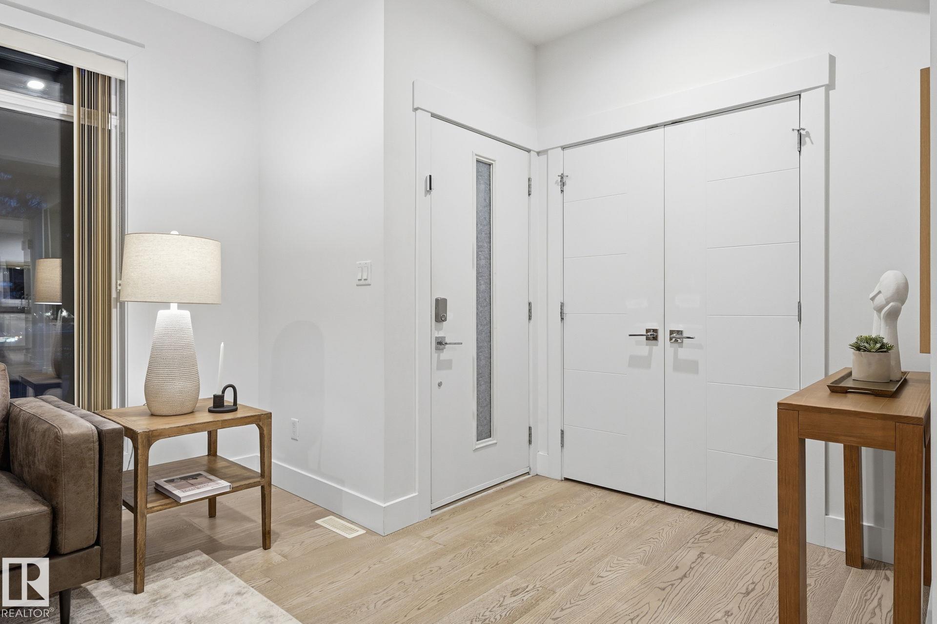 Fourth View of 11434 71 Avenue, Belgravia, Edmonton, Alberta, T6G 0A7