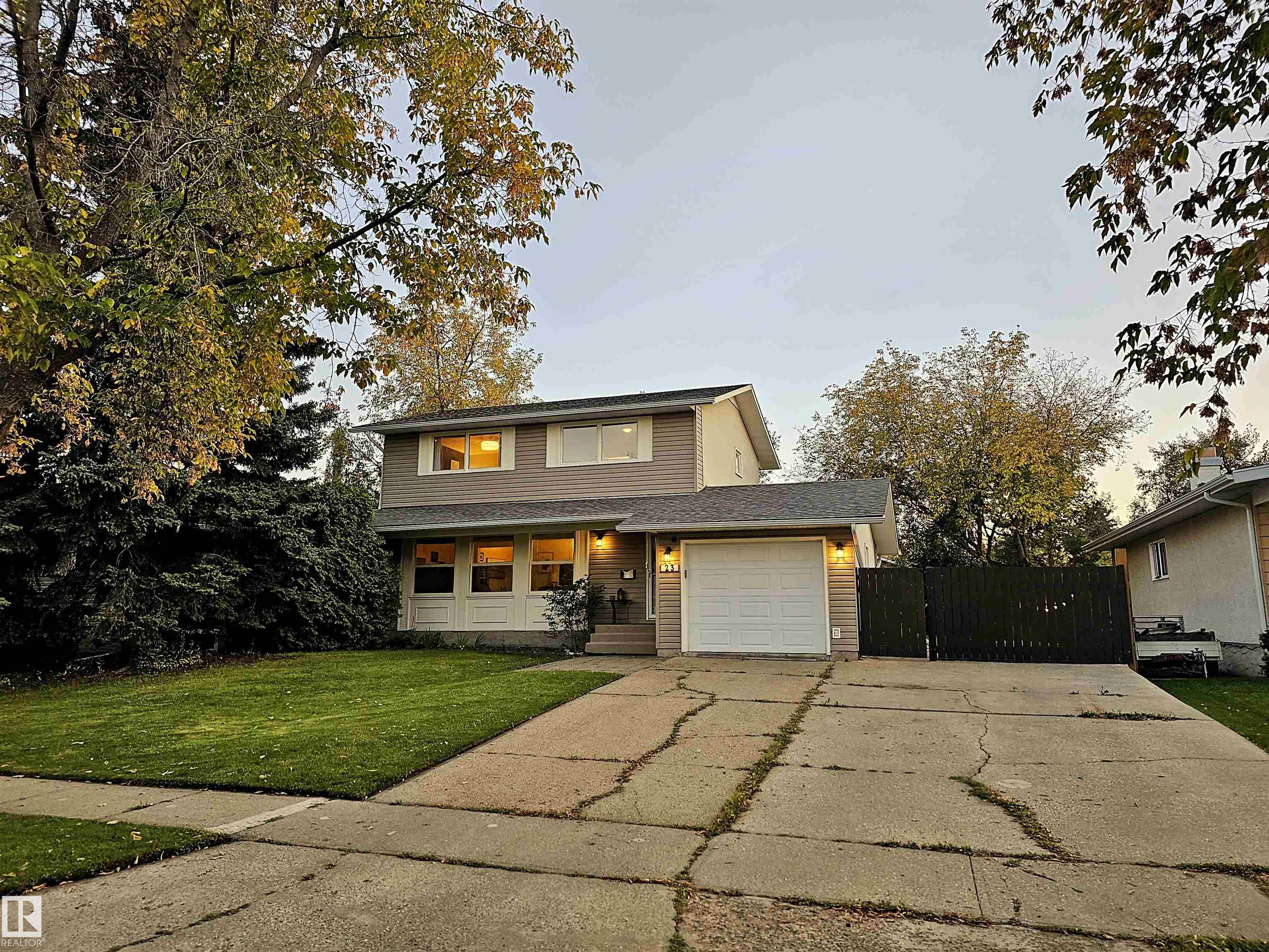 Fourth View of 23 ALCOTT Crescent, Akinsdale, St. Albert, Alberta, T8N 2H7