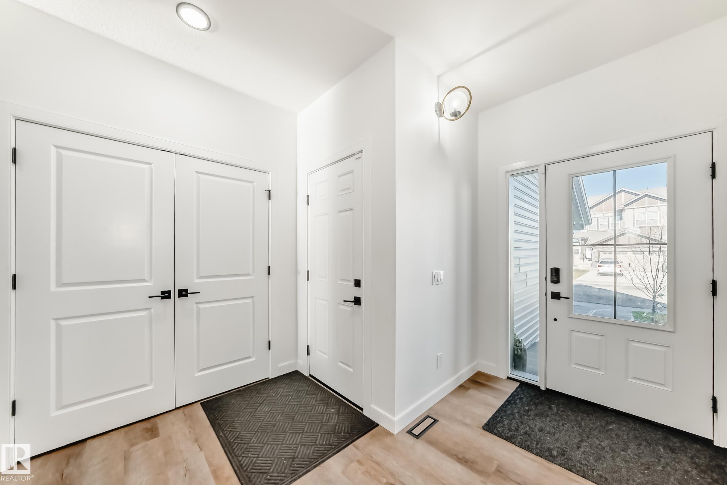 Third View of 3255 CHERNOWSKI Way, Chappelle Area, Edmonton, Alberta, T6W 5H2