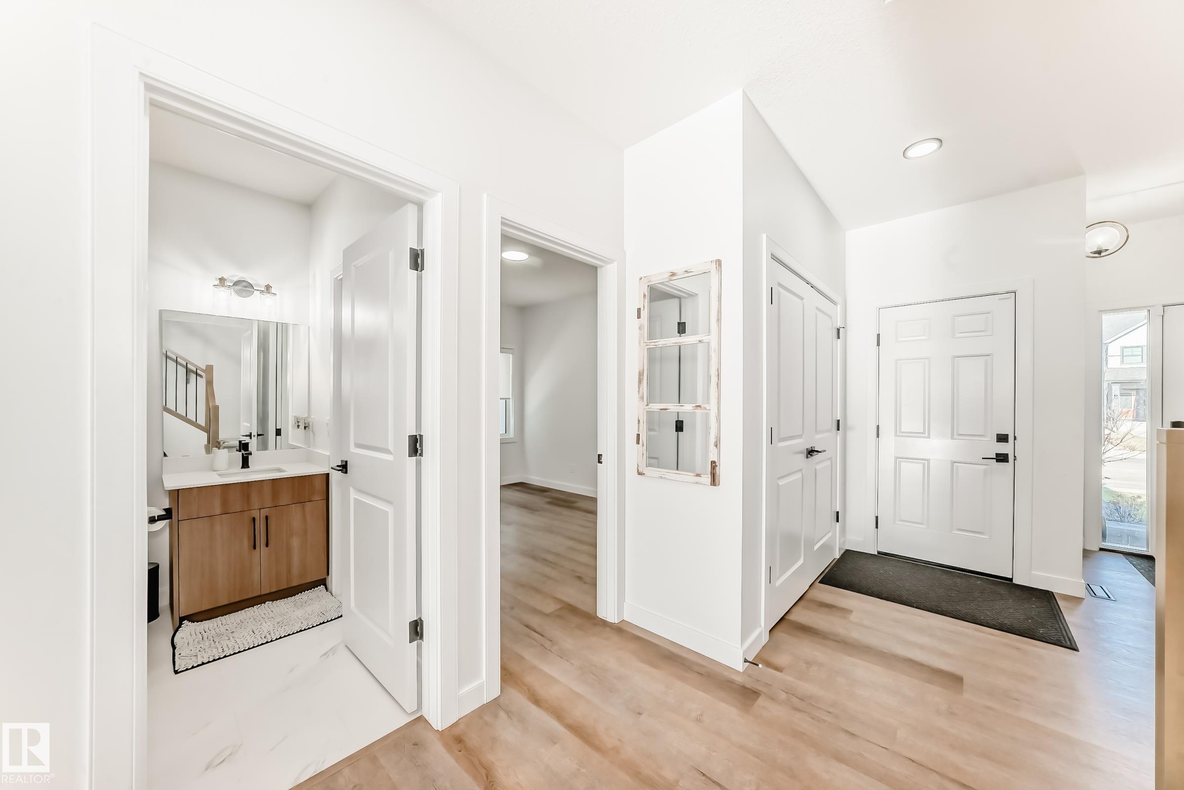 Fifth View of 3255 CHERNOWSKI Way, Chappelle Area, Edmonton, Alberta, T6W 5H2