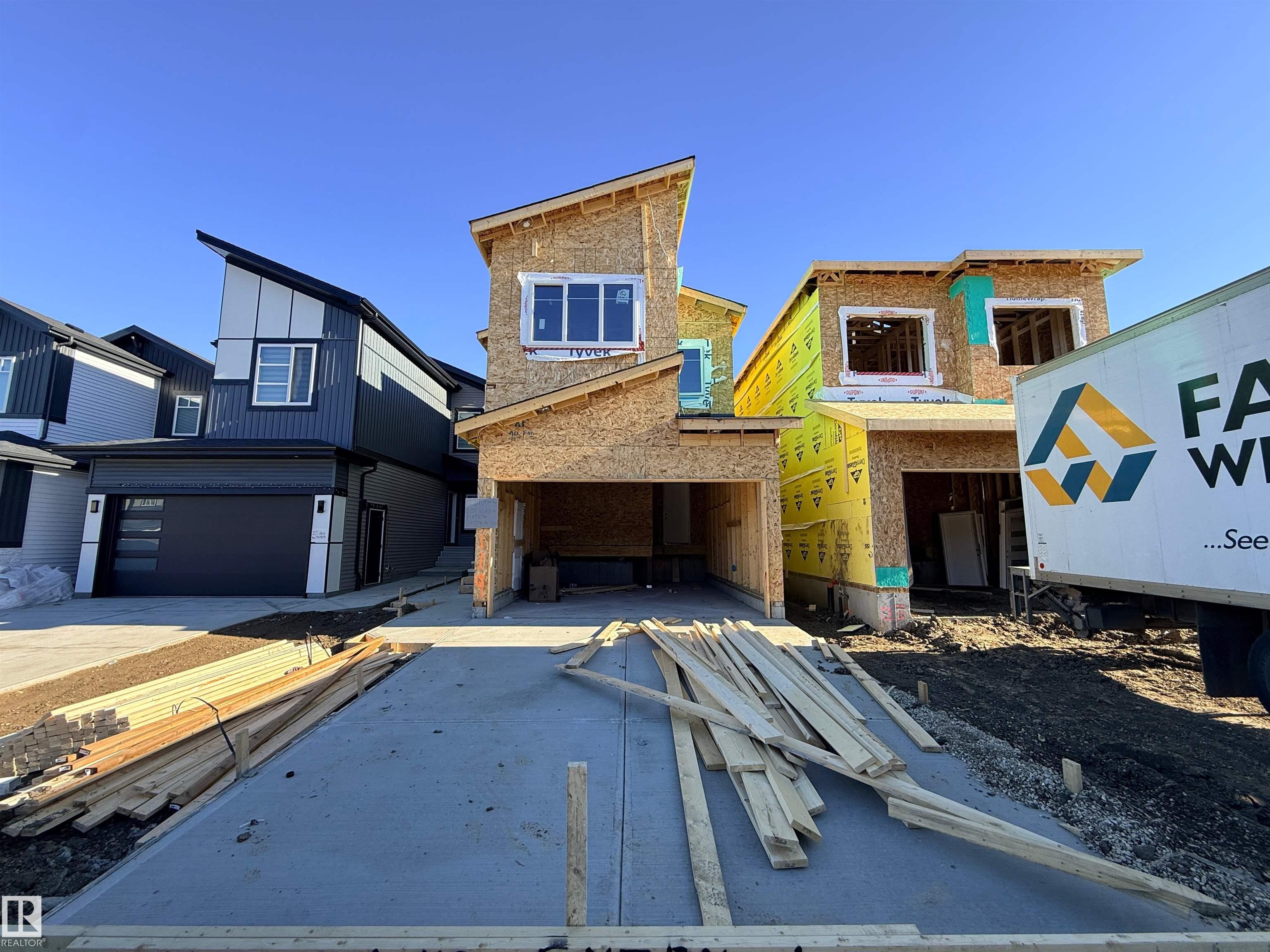 119 24 Street, E4464103, Alberta,