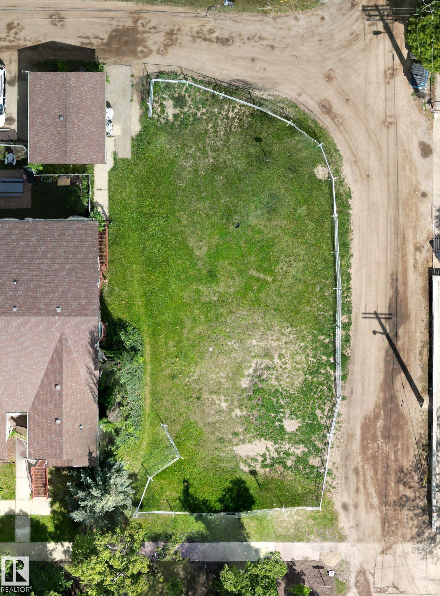 9318 104 Avenue, E4464174, Alberta,