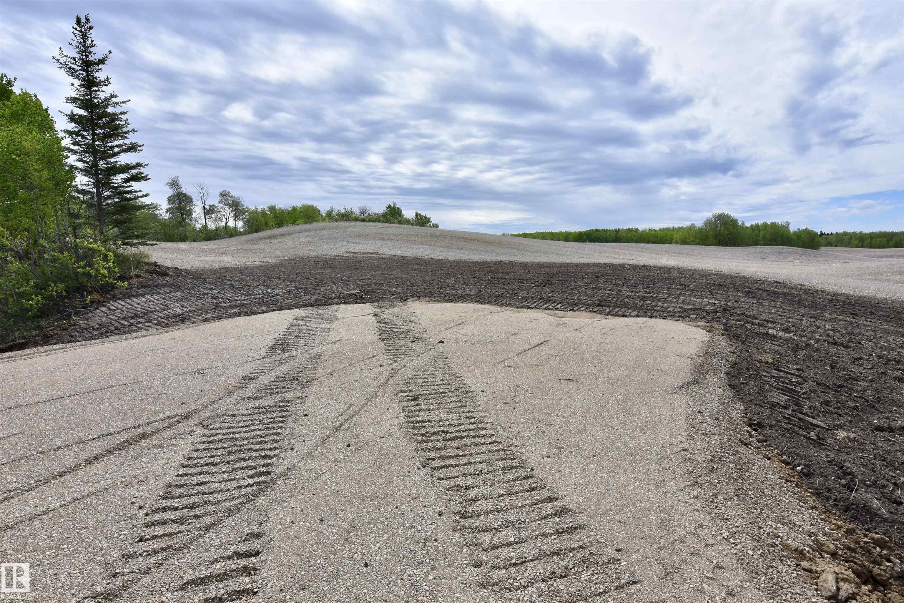 RR 84U TWP RD 563, E4464189, Alberta,