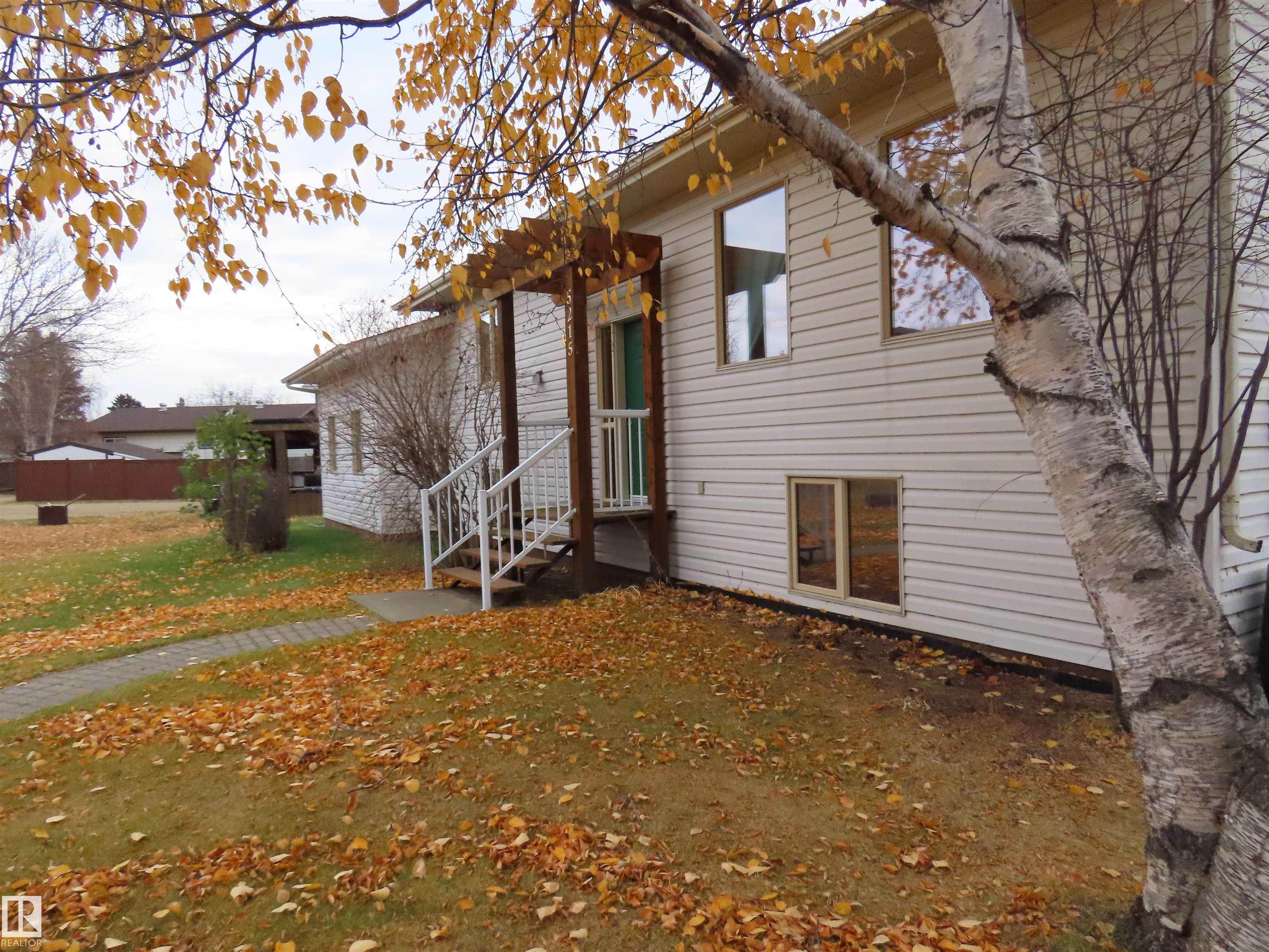 5215 49 Avenue, E4464223, Alberta,