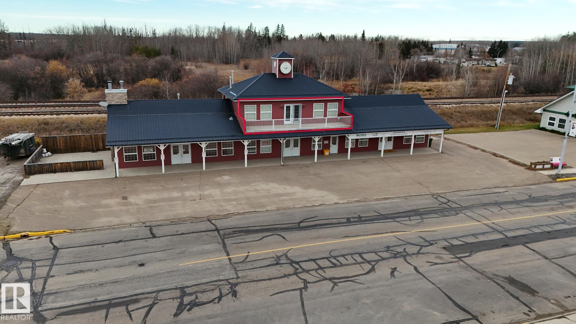 200 5020 Lac Ste Anne Trail S, E4464386, Alberta,