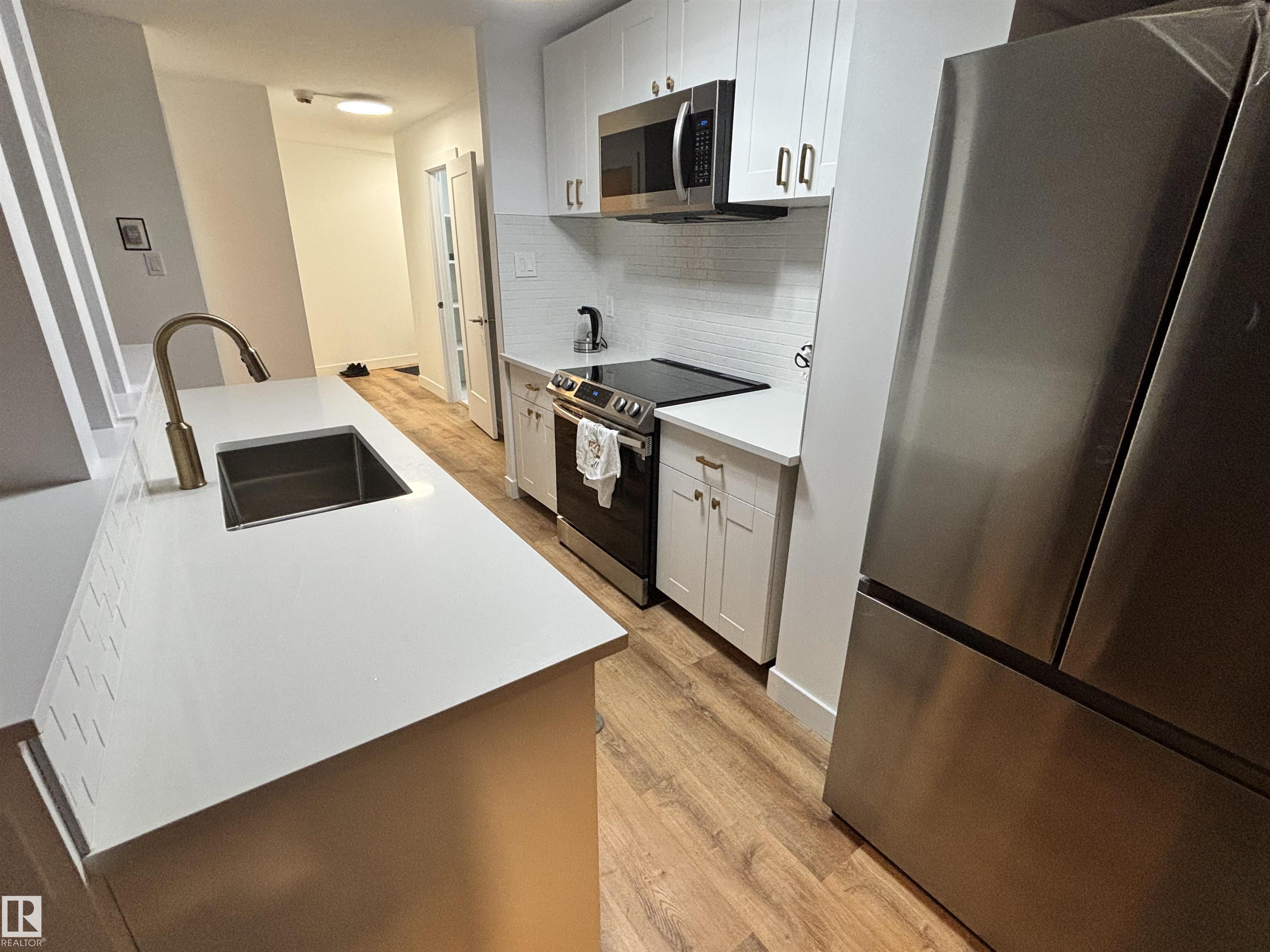 811 10883 SASKATCHEWAN Drive, E4464497, Alberta,