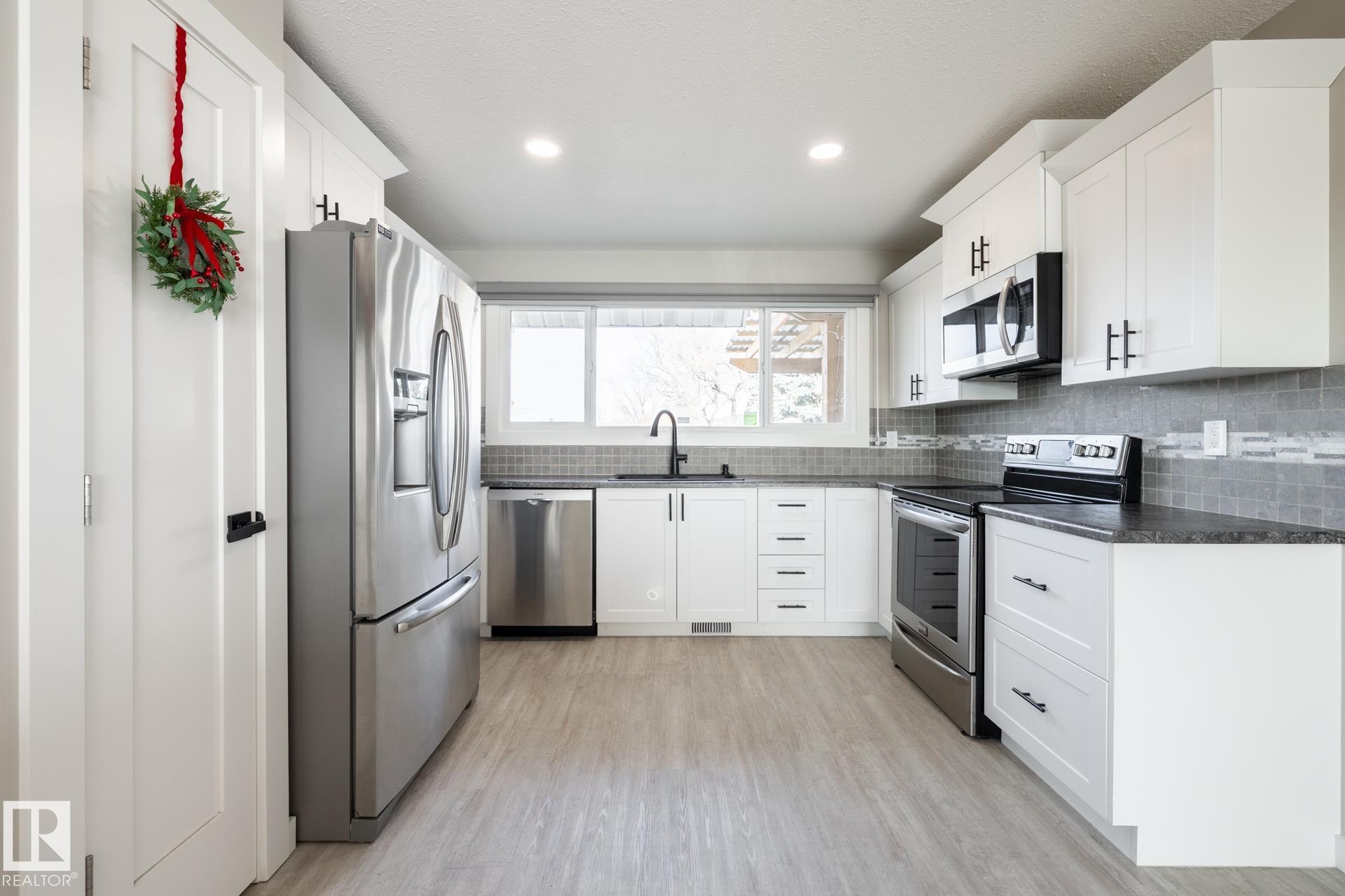 5360 36 Avenue, E4464583, Alberta,