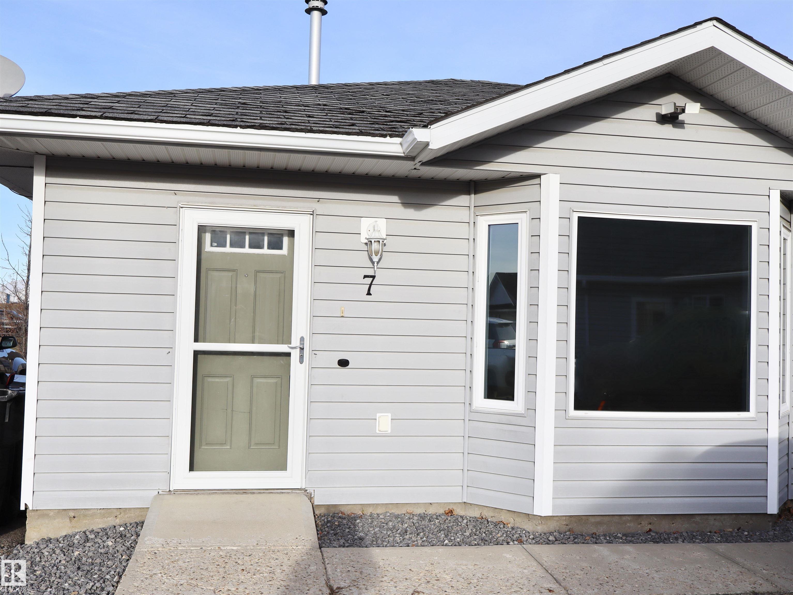 7 5831 46 Street, E4464598, Alberta,