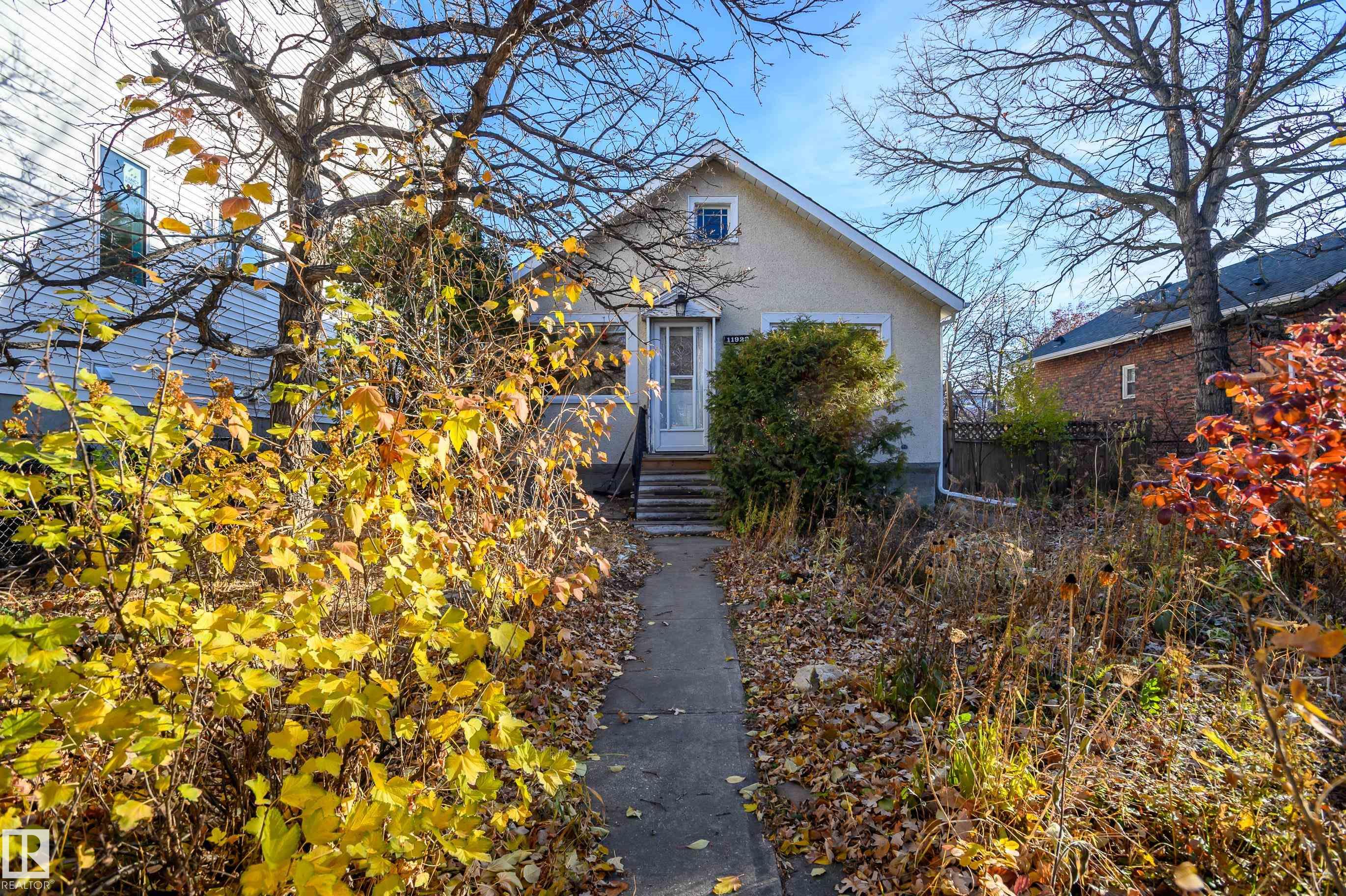 11923 90 Street, E4464646, Alberta,