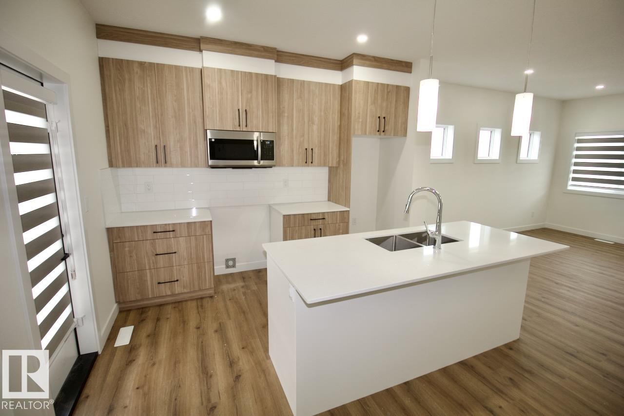 207 300 AWENTIA Drive, E4464689, Alberta,