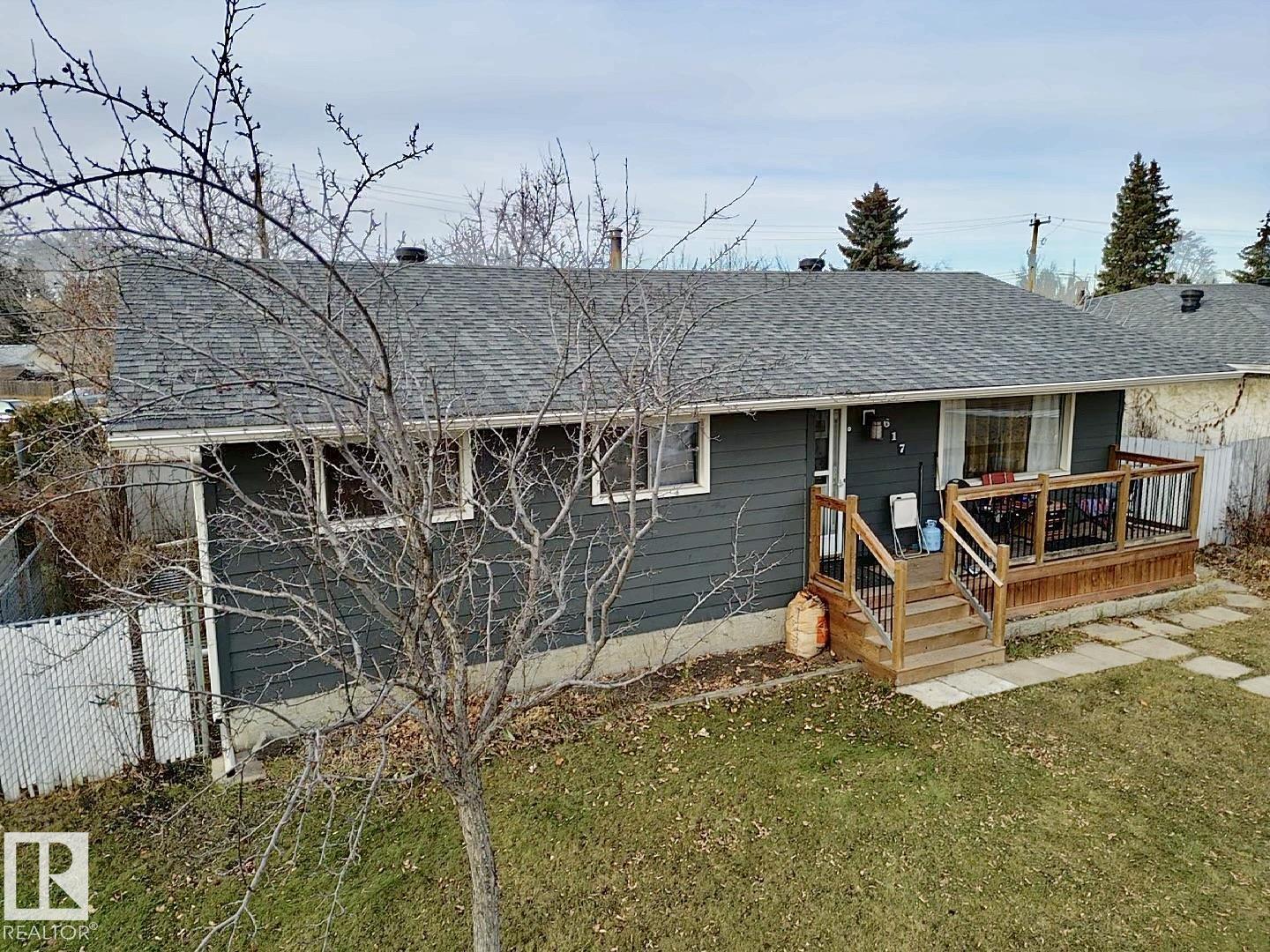 617 MCLEOD Avenue, E4464764, Alberta,
