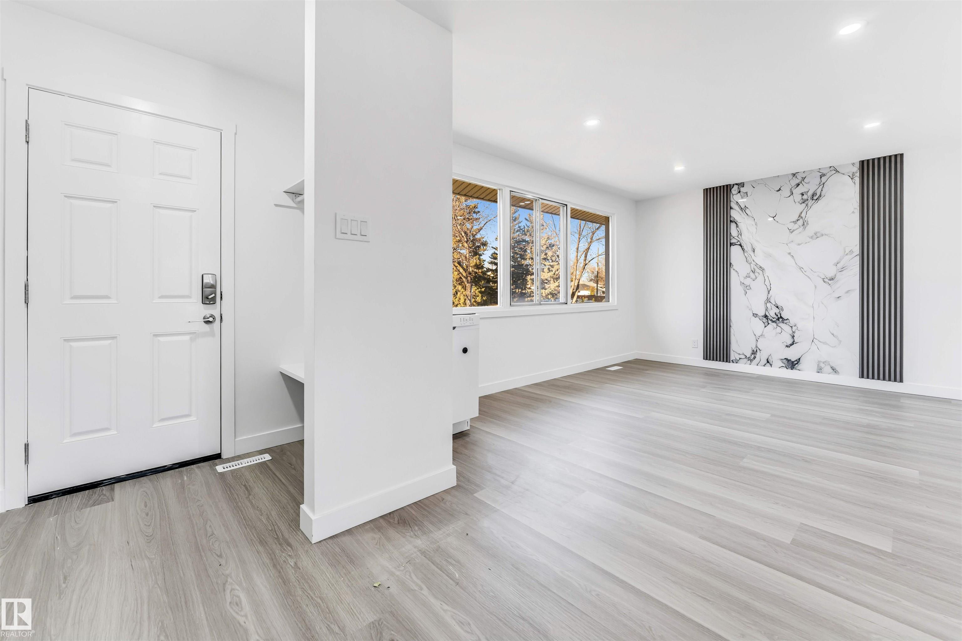 Second View of 10751 164 Street, Mayfield, Edmonton, Alberta, T5P 3S1