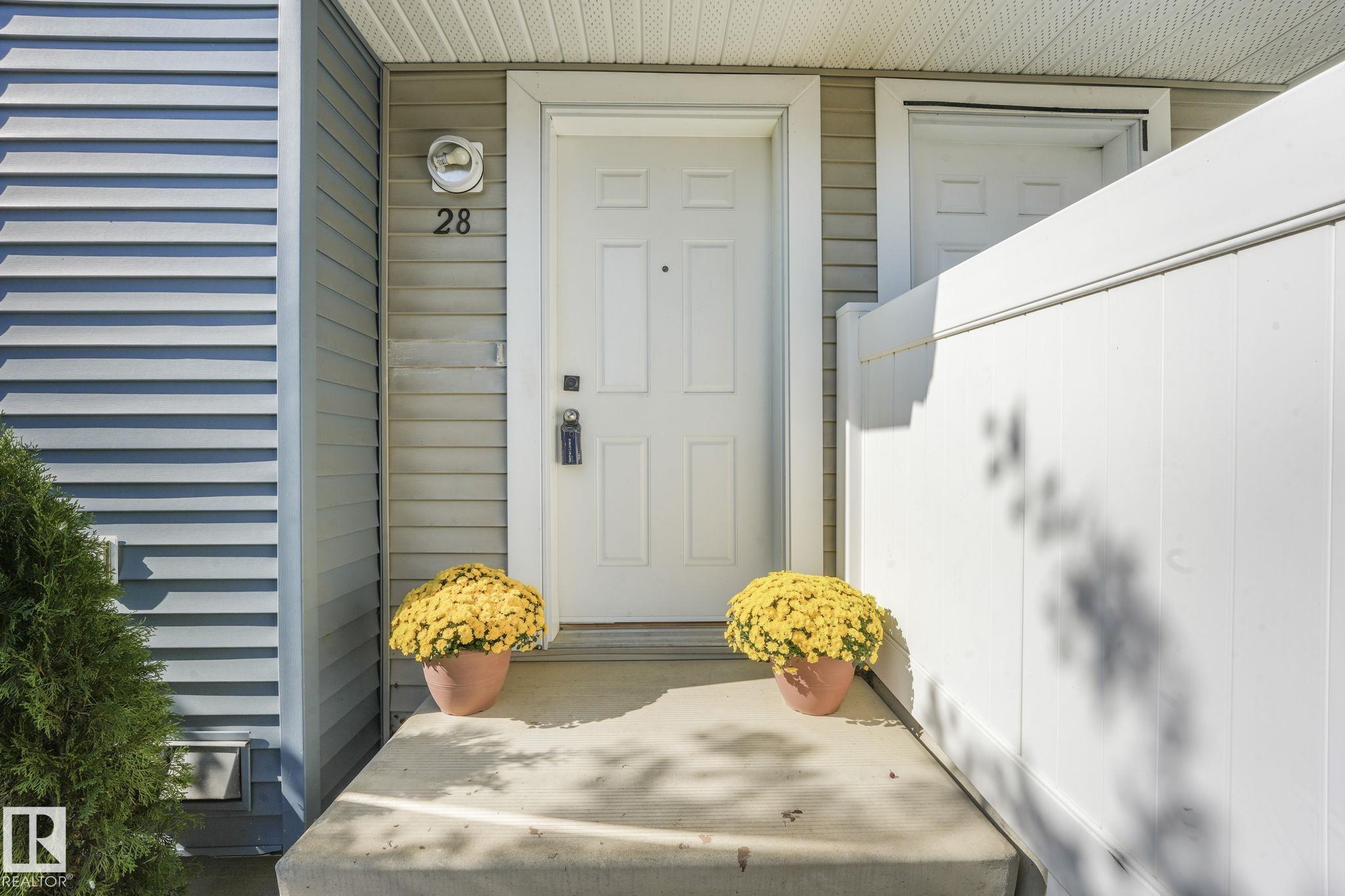 Third View of 28 8304 11 Avenue, Summerside, Edmonton, Alberta, T6X 1J8