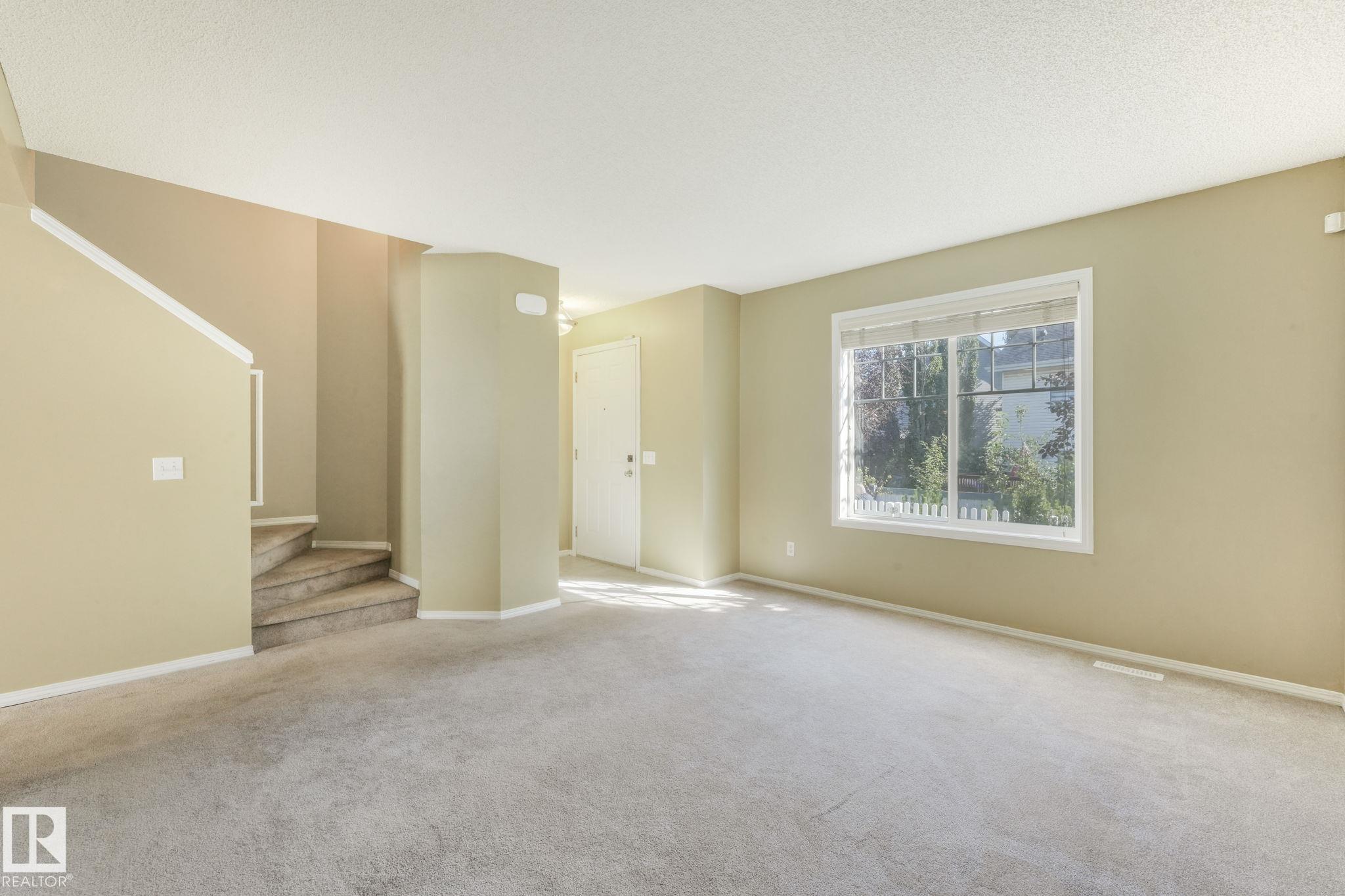 Fifth View of 28 8304 11 Avenue, Summerside, Edmonton, Alberta, T6X 1J8