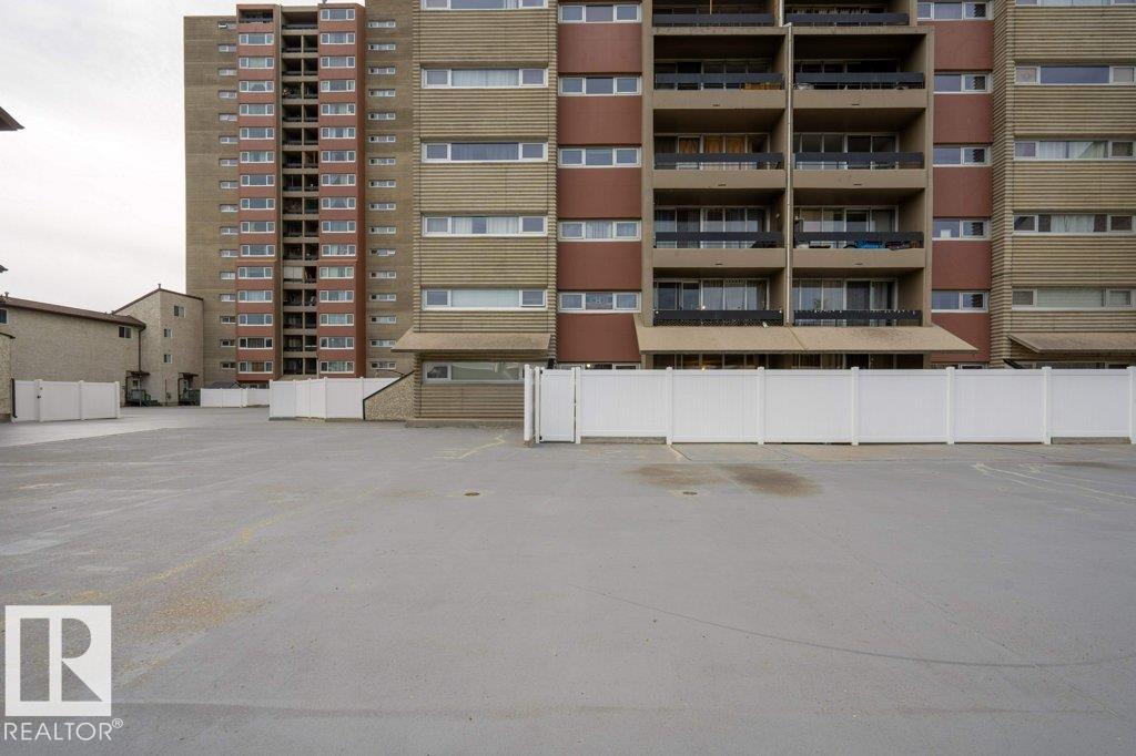 Second View of 13 8745 165 Street, West Meadowlark Park, Edmonton, Alberta, T5R 2R7