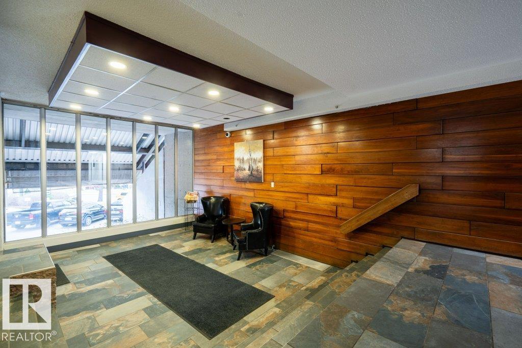 Fifth View of 13 8745 165 Street, West Meadowlark Park, Edmonton, Alberta, T5R 2R7