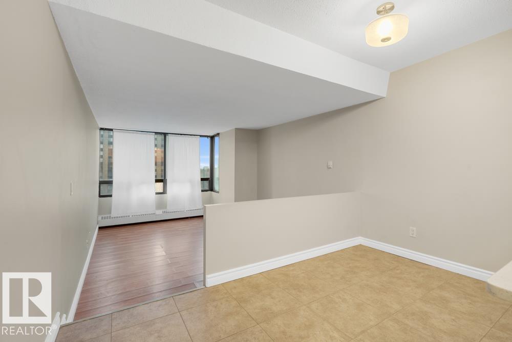 Second View of 704 10160 114 Street, Wîhkwêntôwin, Edmonton, Alberta, T5K 2L2