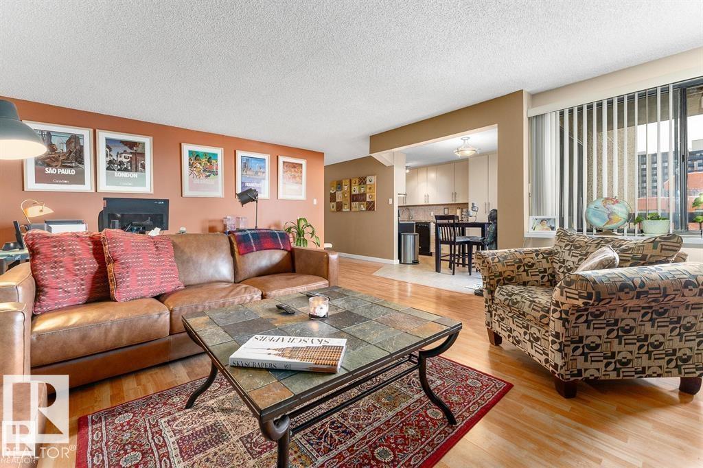 Fourth View of 701 10155 114 Street, Wîhkwêntôwin, Edmonton, Alberta, T5K 1R8