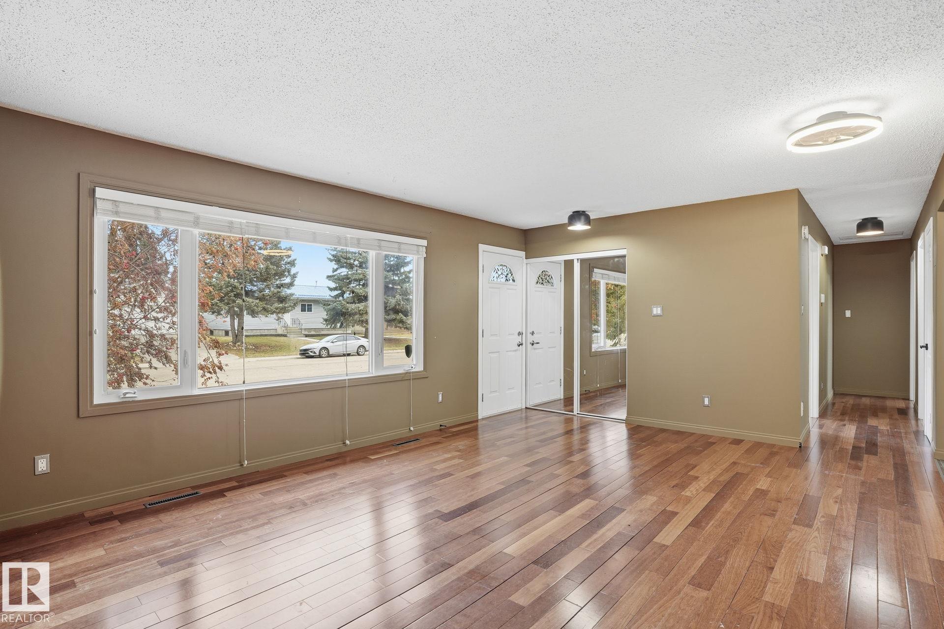 Fourth View of 4747 56 Avenue, Tofield, Tofield, Alberta, T0B 4J0