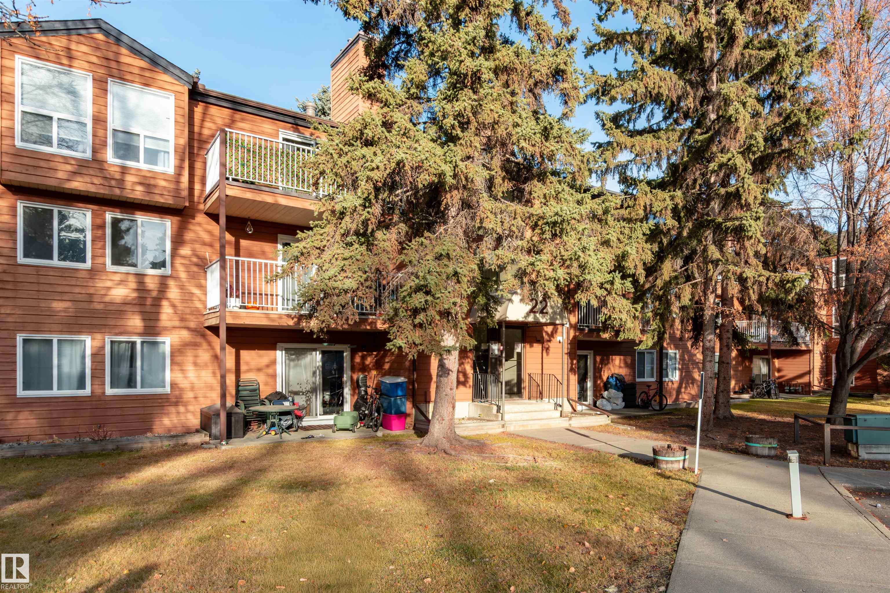 208 22 ALPINE Place, E4465126, Alberta,
