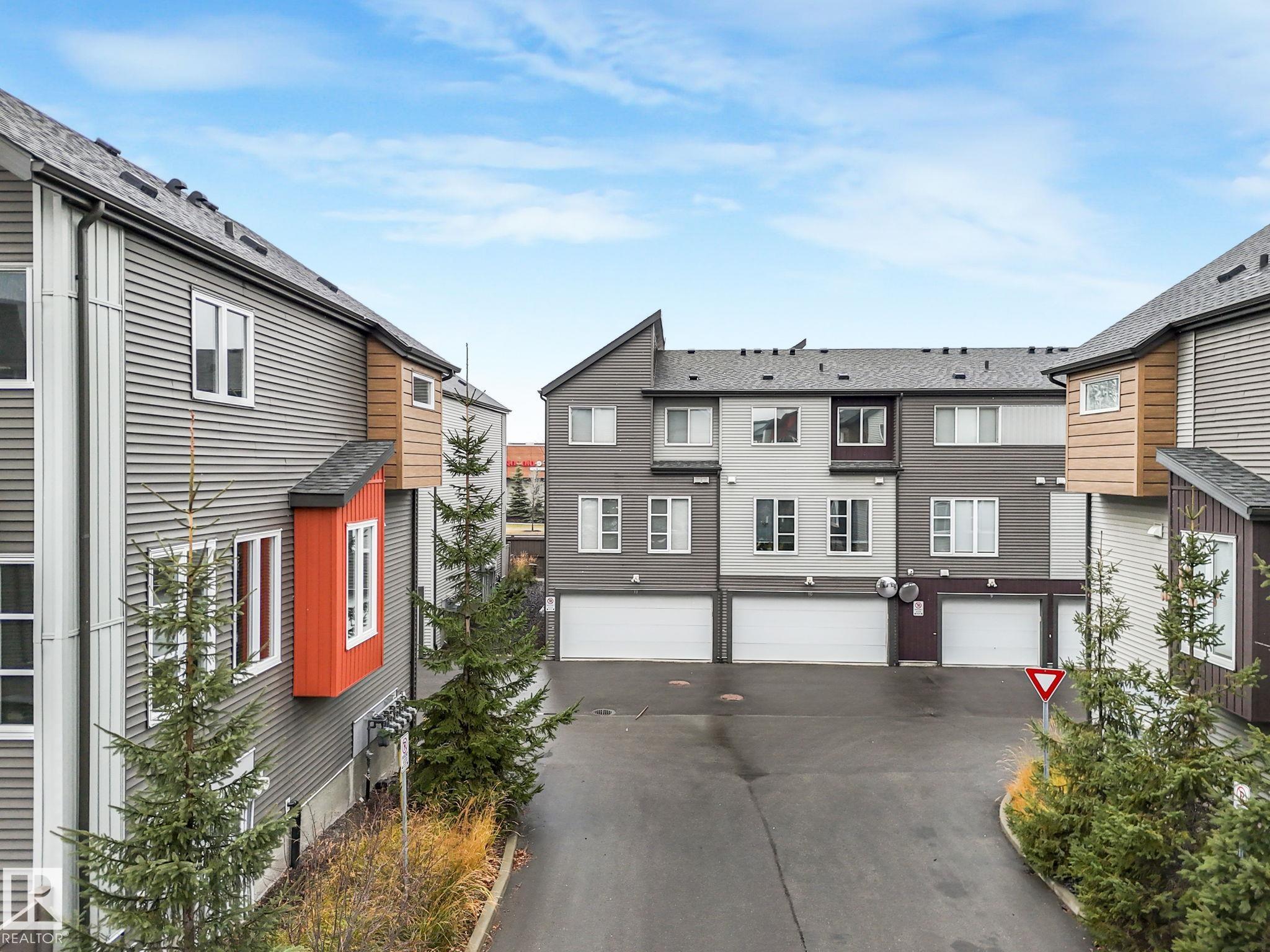 Third View of 11 4470 PROWSE Road, Paisley, Edmonton, Alberta, T6W 3R5