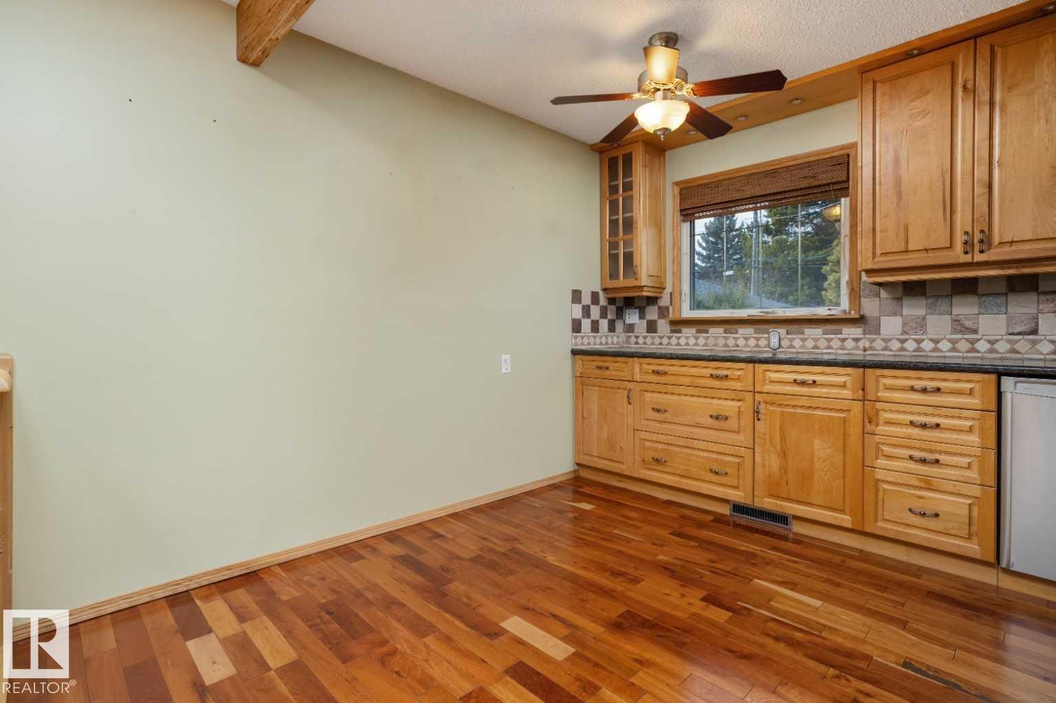 Second View of 9124 167 Street, West Meadowlark Park, Edmonton, Alberta, T5R 2T9