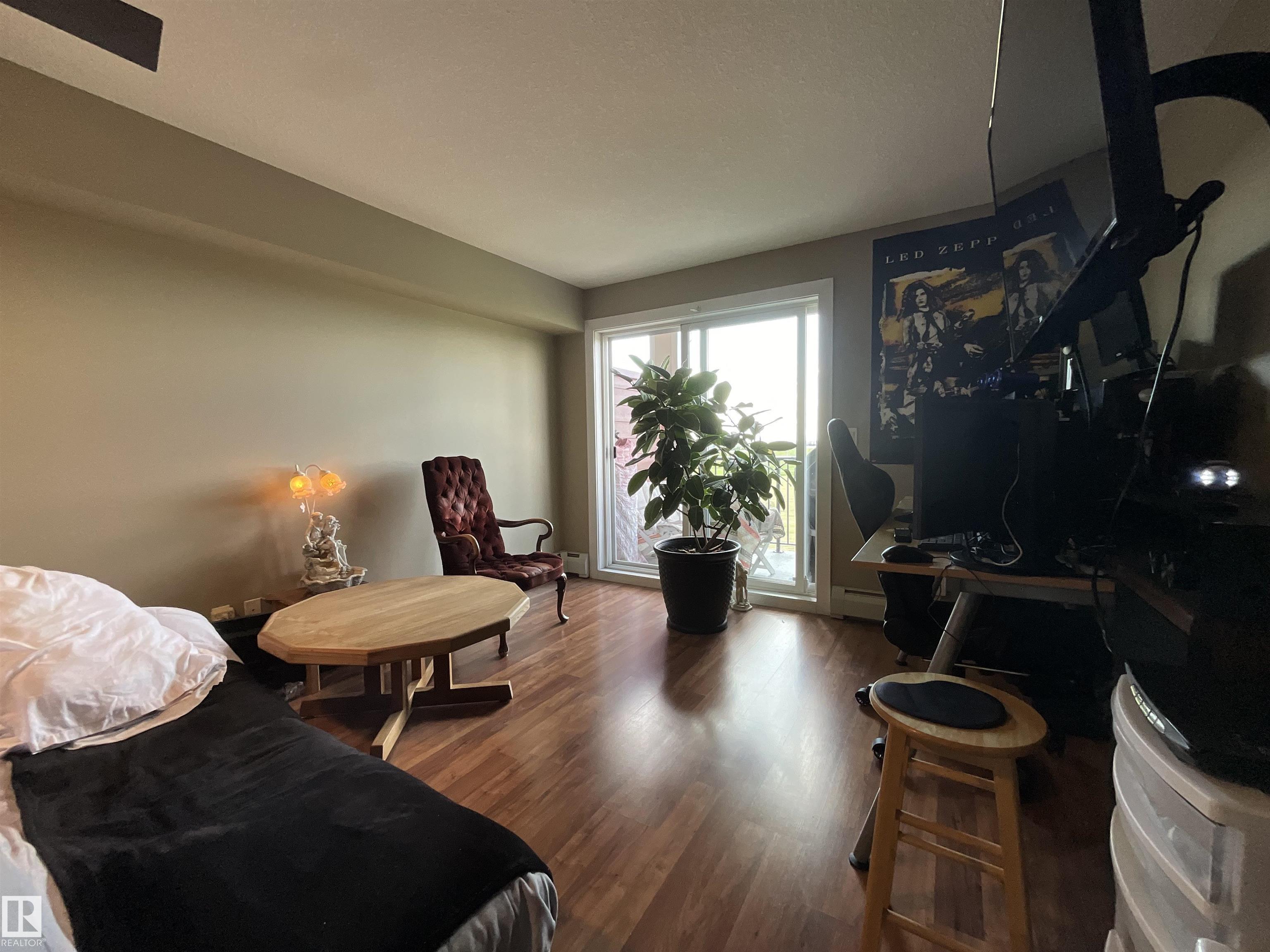 Fourth View of 406 920 156 Street, South Terwillegar, Edmonton, Alberta, T6R 0N6