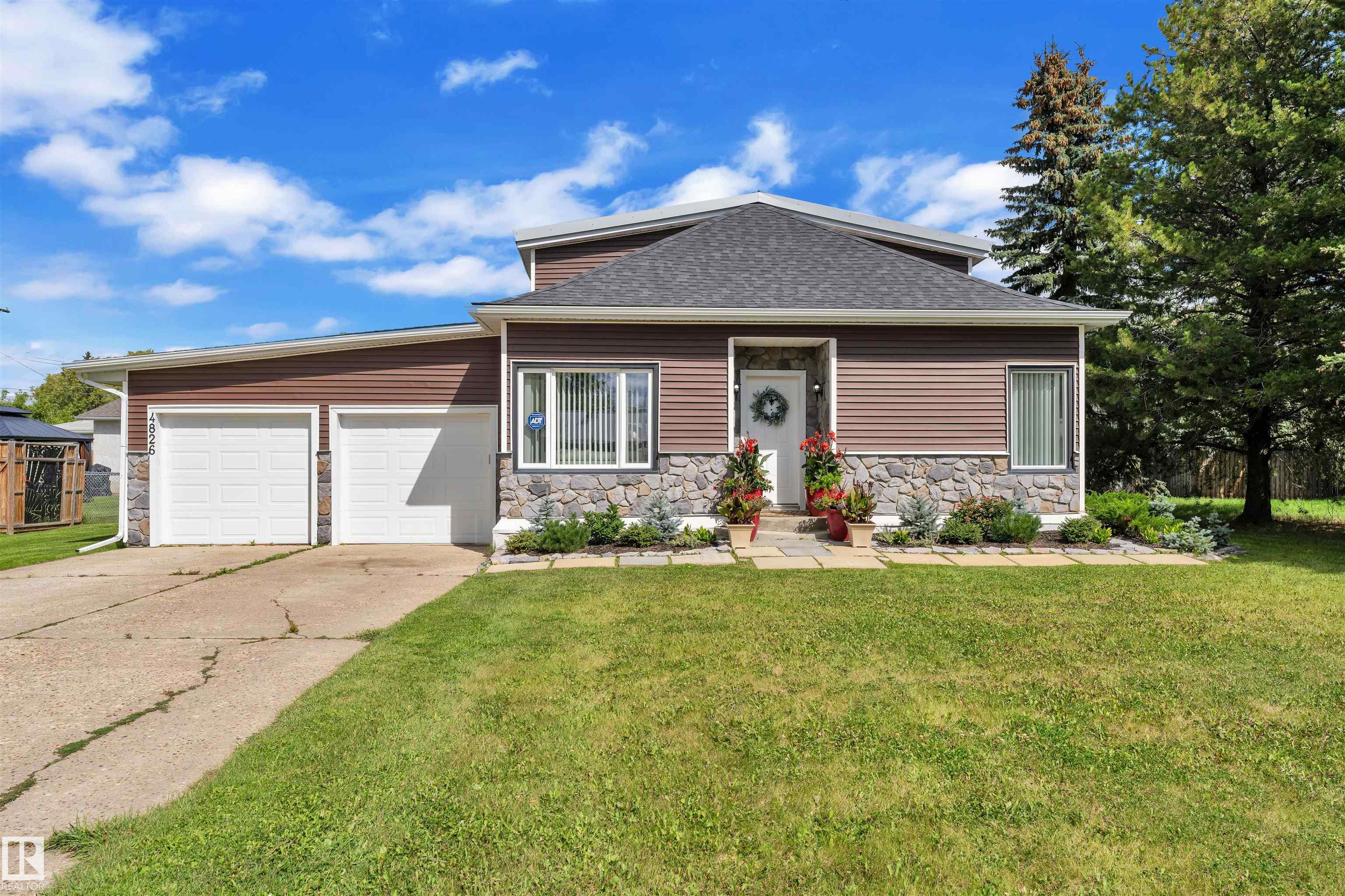 4826 52 AV, E4465153, Alberta,