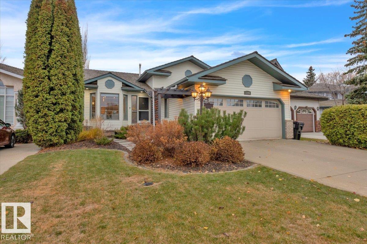 1144 WEDGEWOOD Boulevard, E4465202, Alberta,