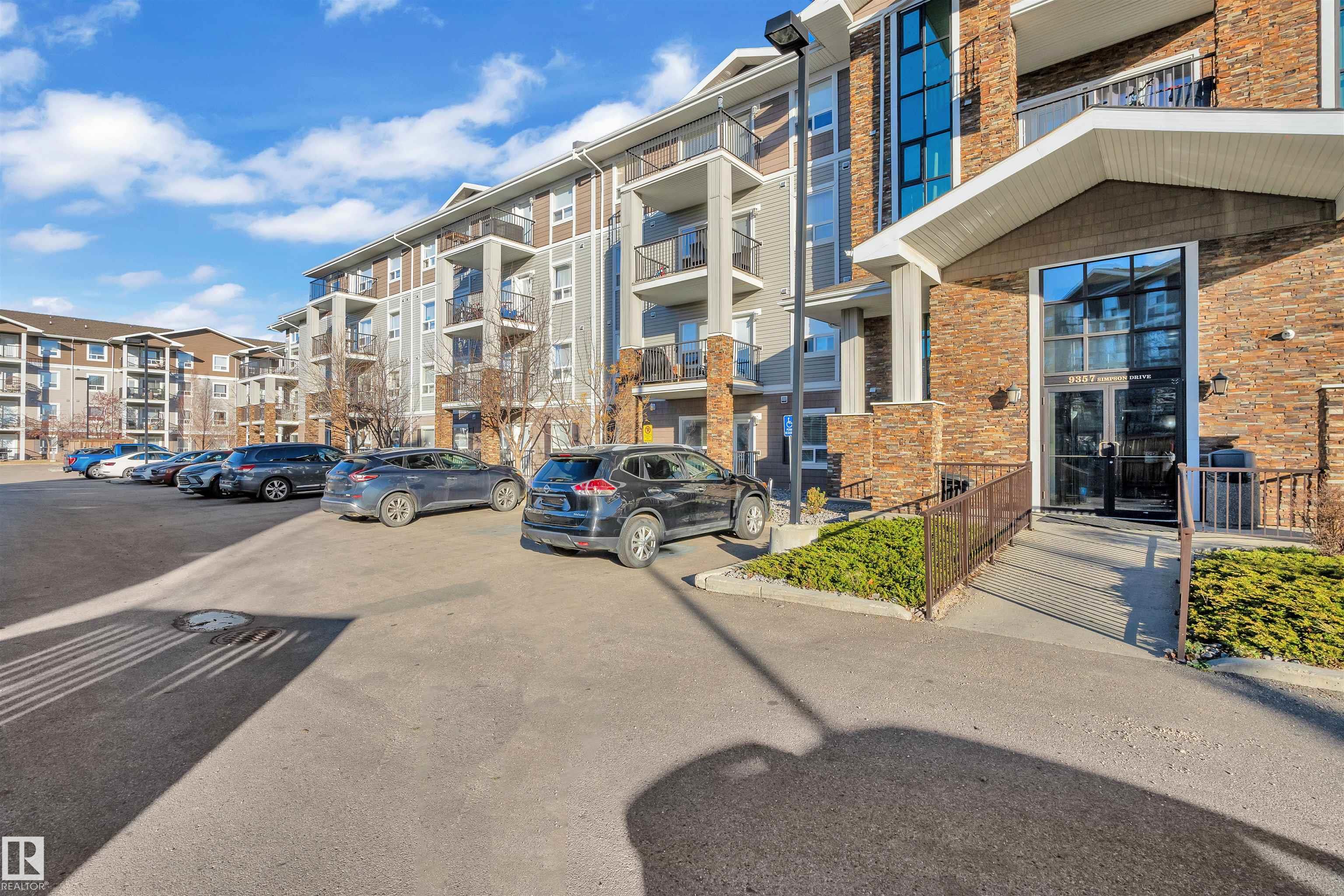 Second View of 2115 9357 SIMPSON Drive, South Terwillegar, Edmonton, Alberta, T6R 0N3