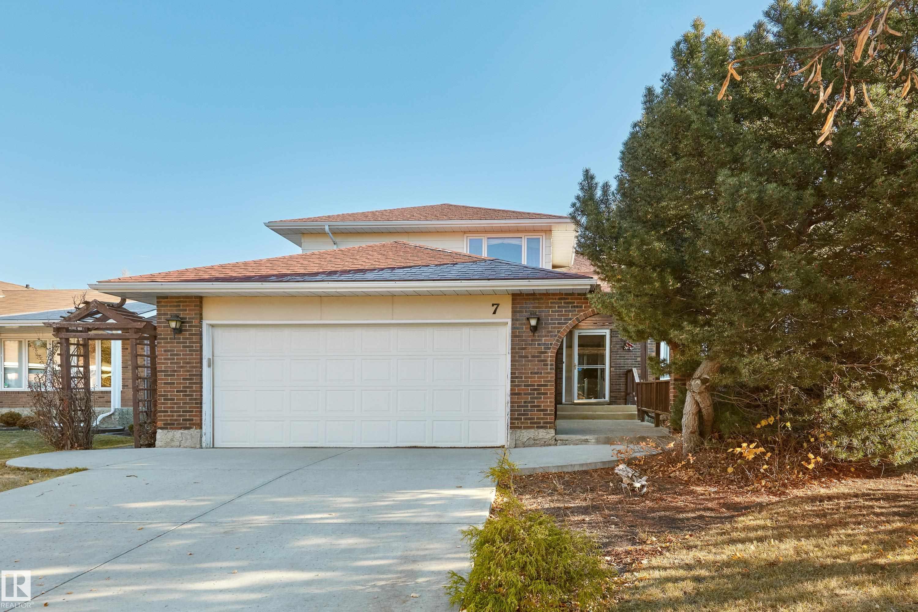 7 LINCOLN Crescent, E4465277, Alberta,